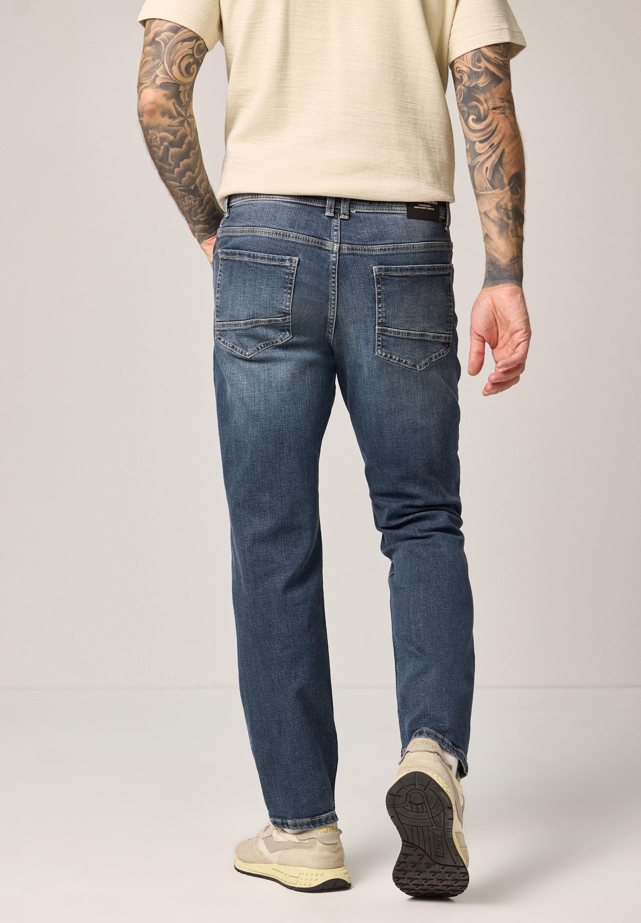STREET ONE MEN Regular-fit-Jeans aus Baumwolle mit Stretchanteil