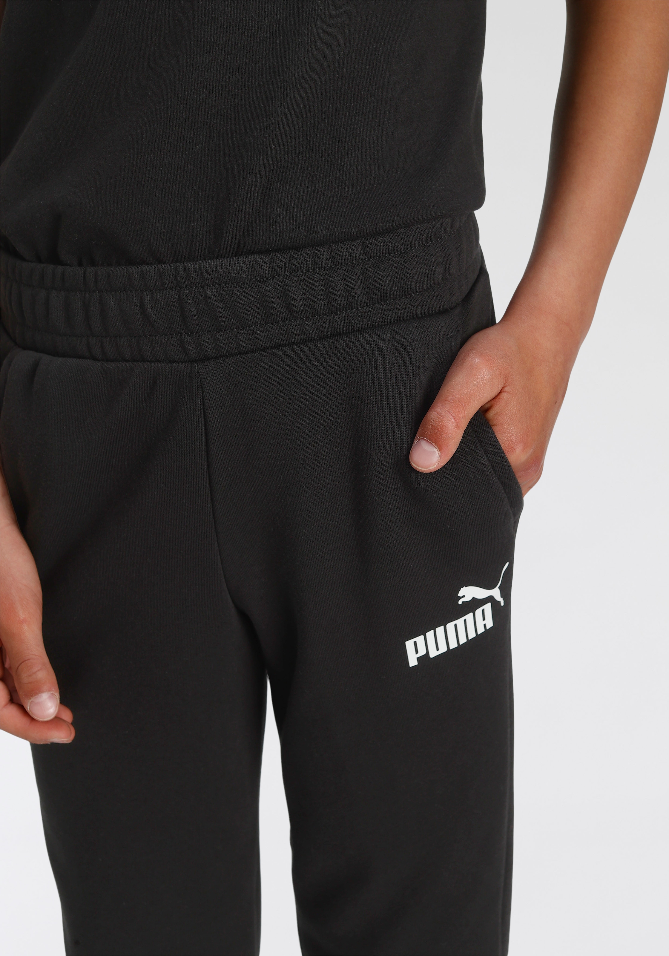 PUMA Trainingshose »ESS LOGO PANTS CL BAUR | TR B«