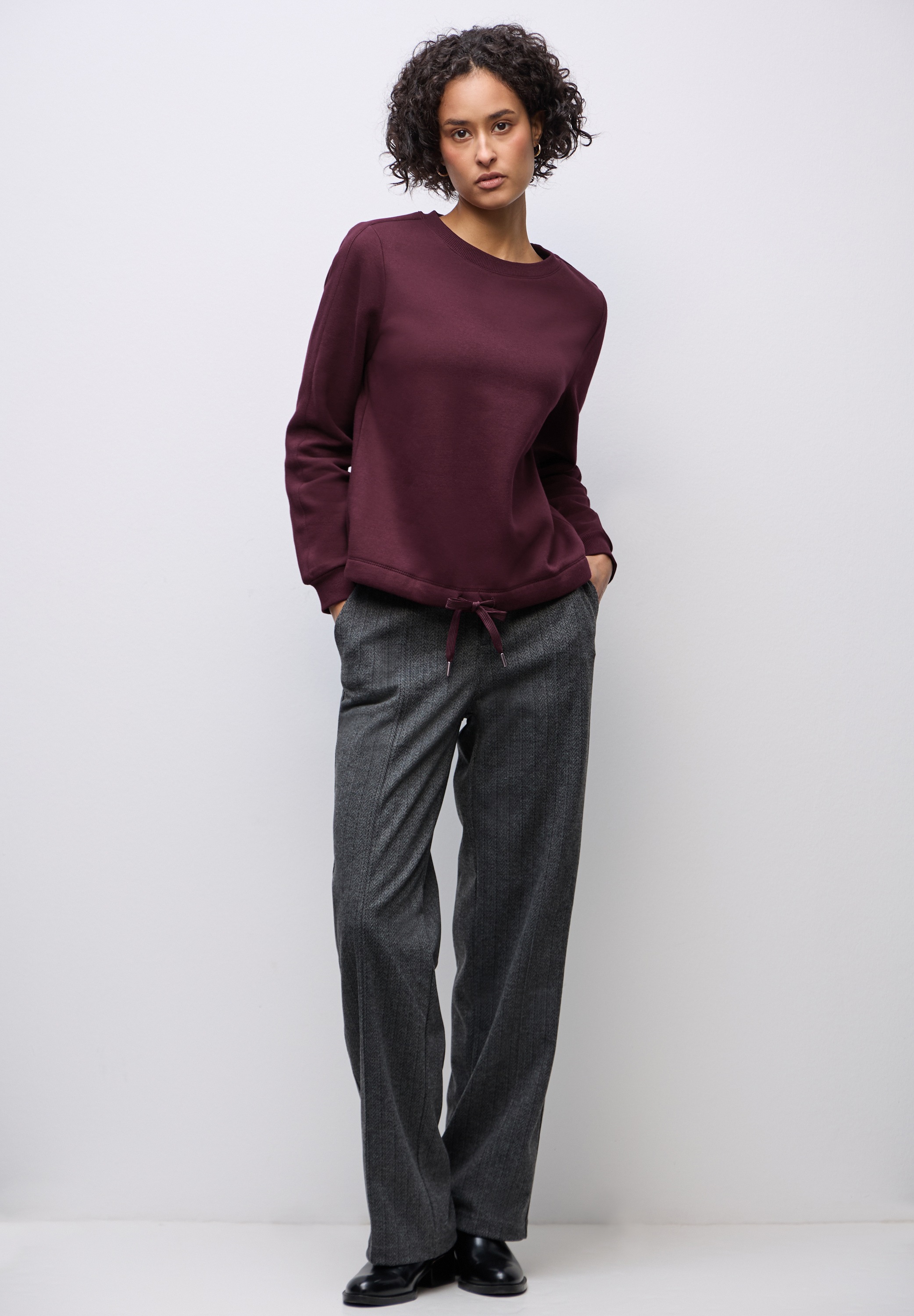 STREET ONE Sweatshirt , mit Tunnelzug am Saum
