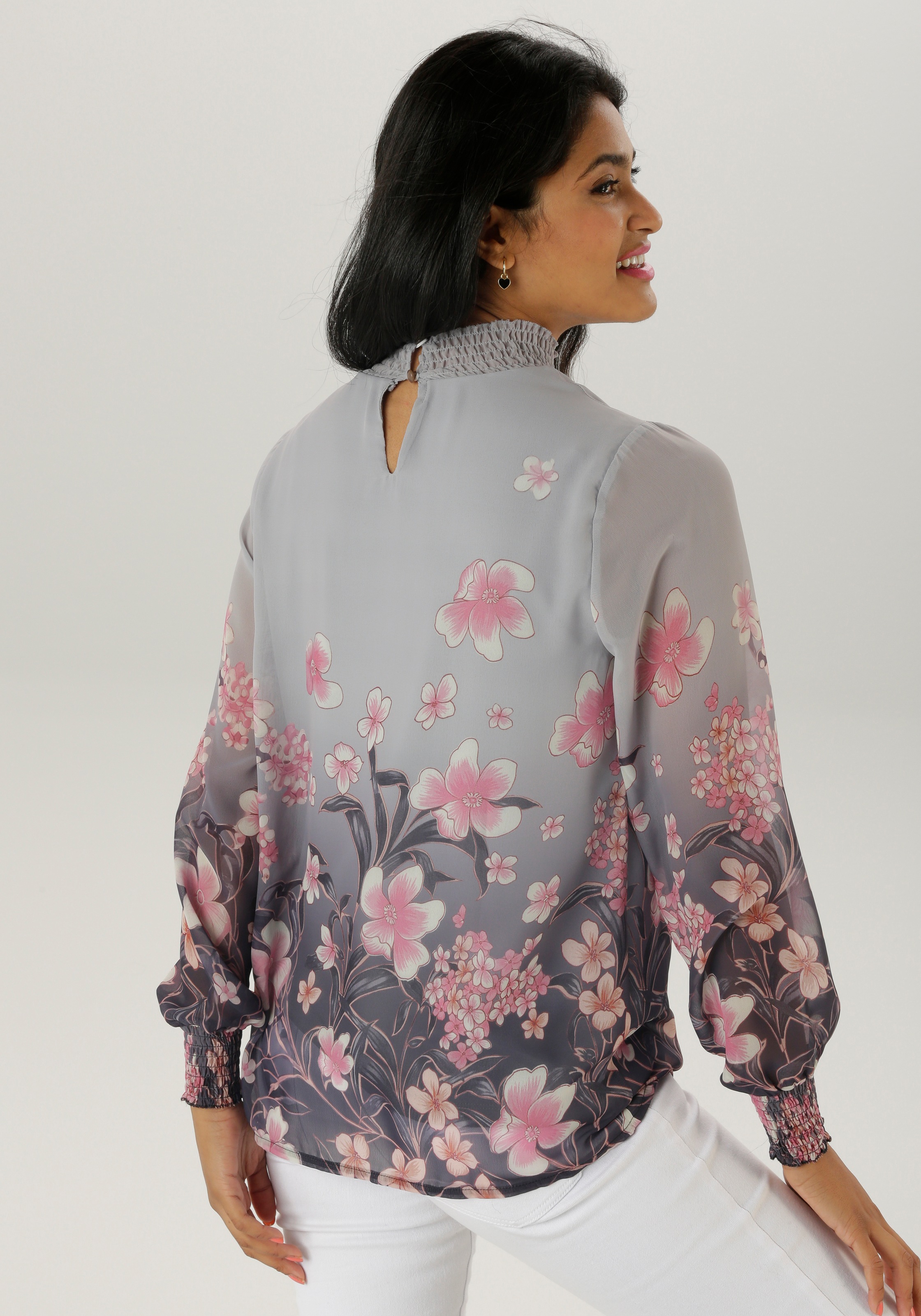 Aniston SELECTED Schlupfbluse, mit Blütendruck und hübscher Blumenbordüre günstig online kaufen
