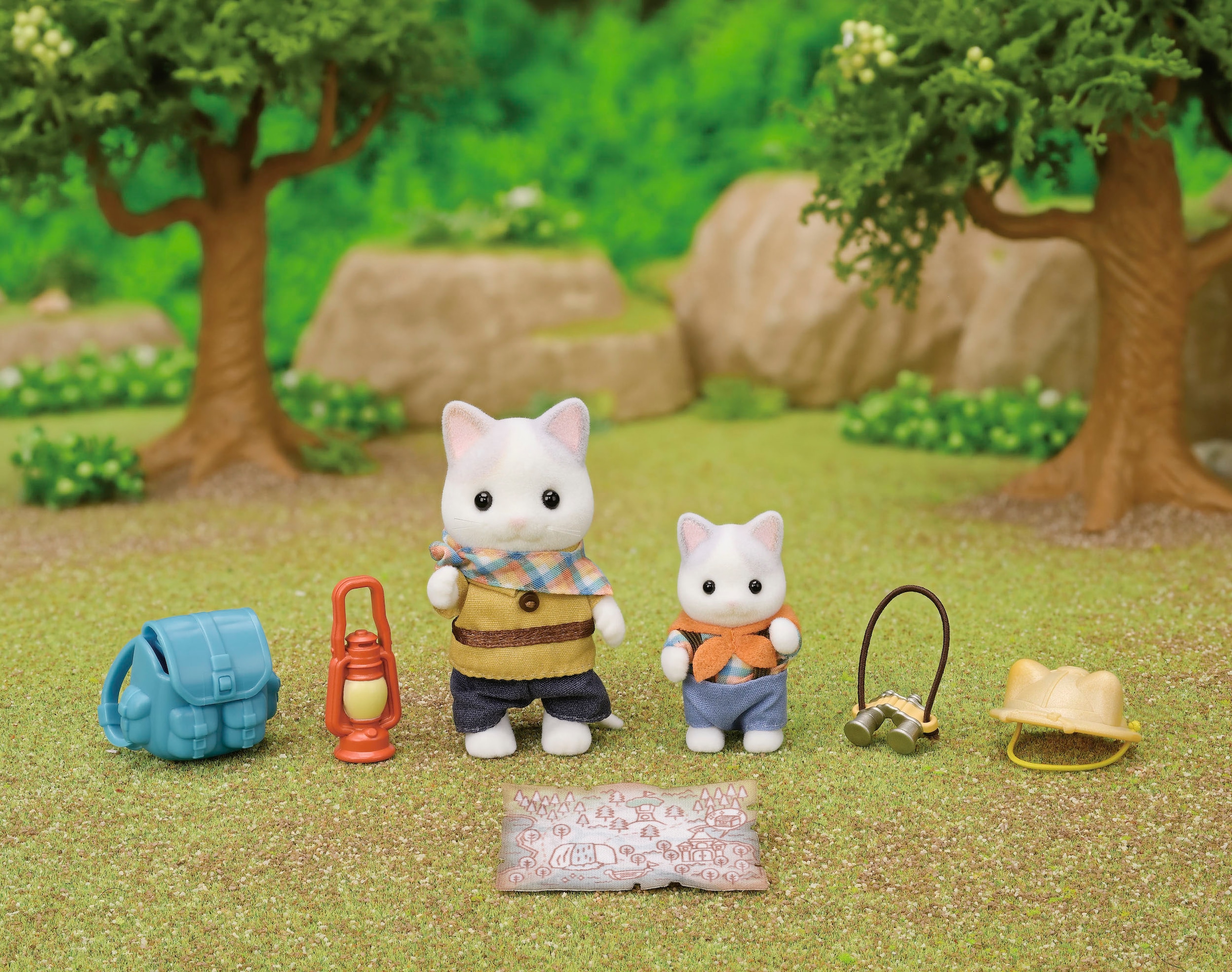 Sylvanian Families Spielfigur »Abenteuer Entdecker Set mit zwei Figuren (5763)«