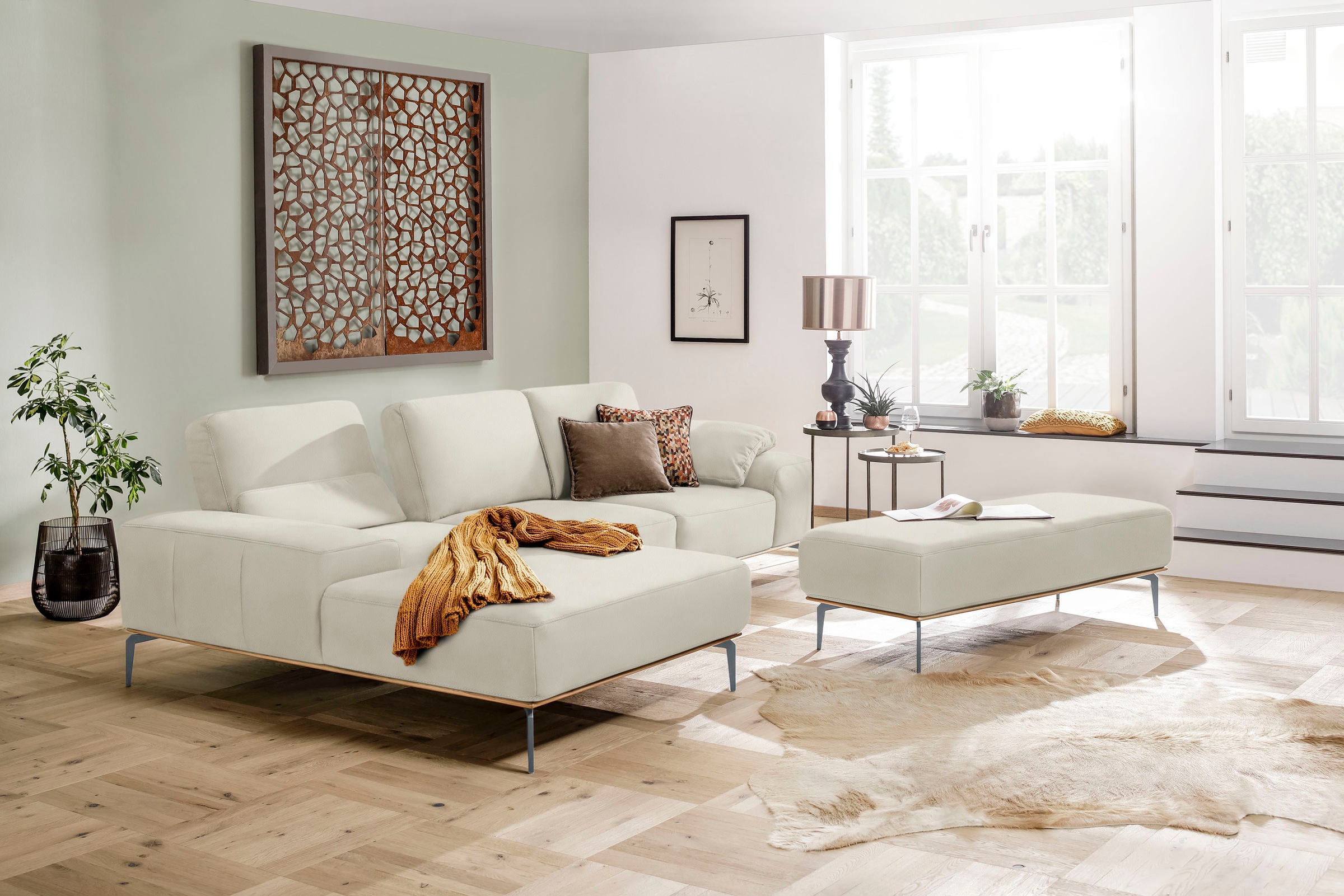 W.SCHILLIG Ecksofa »run, Designsofa mit tollem Sitzkomfort, bequem, L-Form«, mit elegantem Holzsockel, Füße in Silber matt, Breite 299 cm