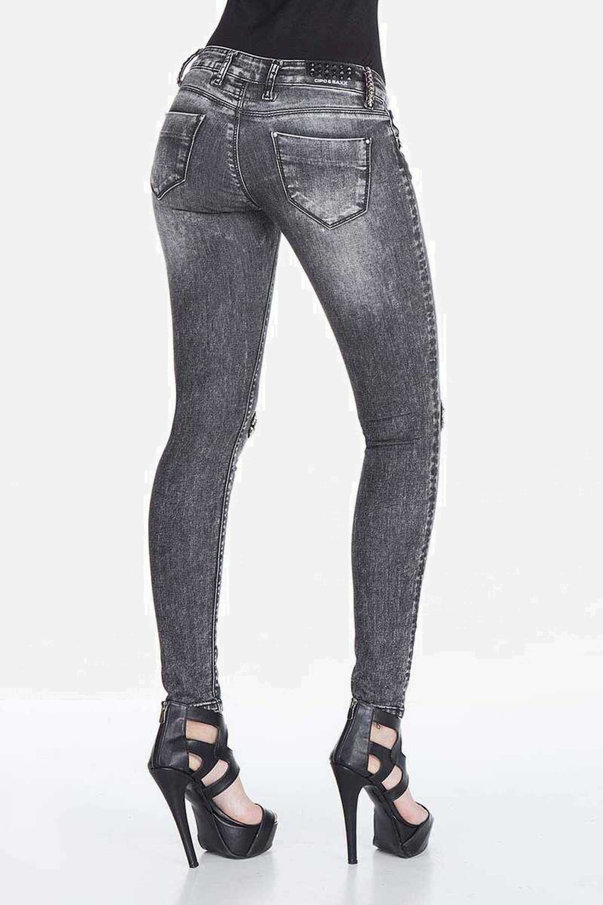 Cipo & Baxx Slim-fit-Jeans »Jeans«, im trendigen Used-Look, WD307
