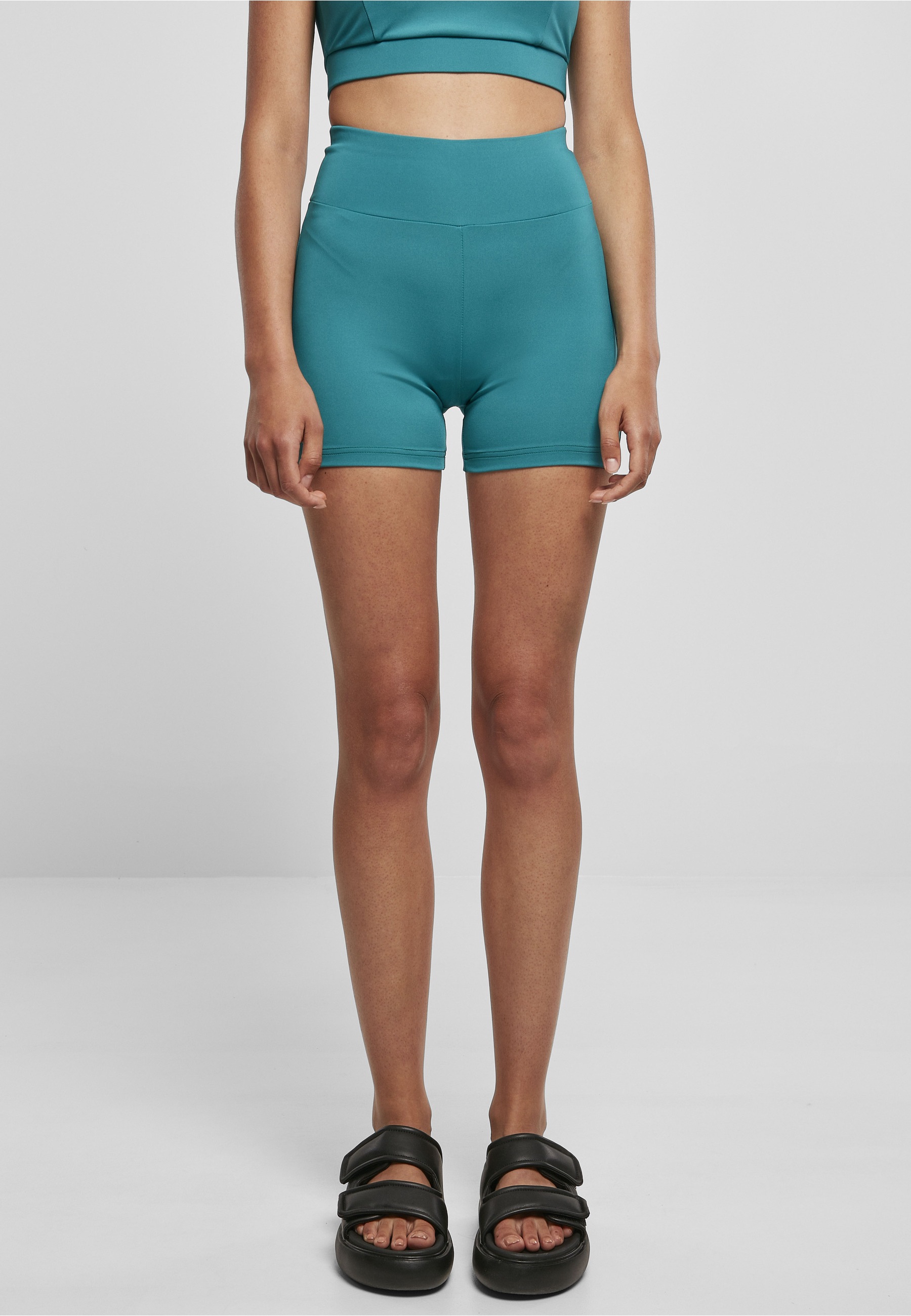 URBAN CLASSICS Stoffhose »Urban Classics Damen Ladies Recycled High Waist Cycle Hot Pants«