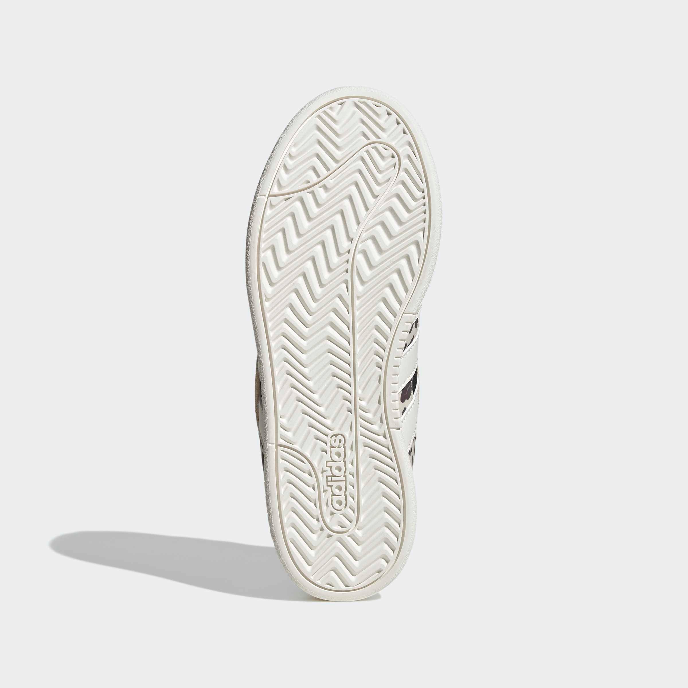 adidas Sportswear Sneaker »GRAND COURT ALPHA«  mit Leo Muster