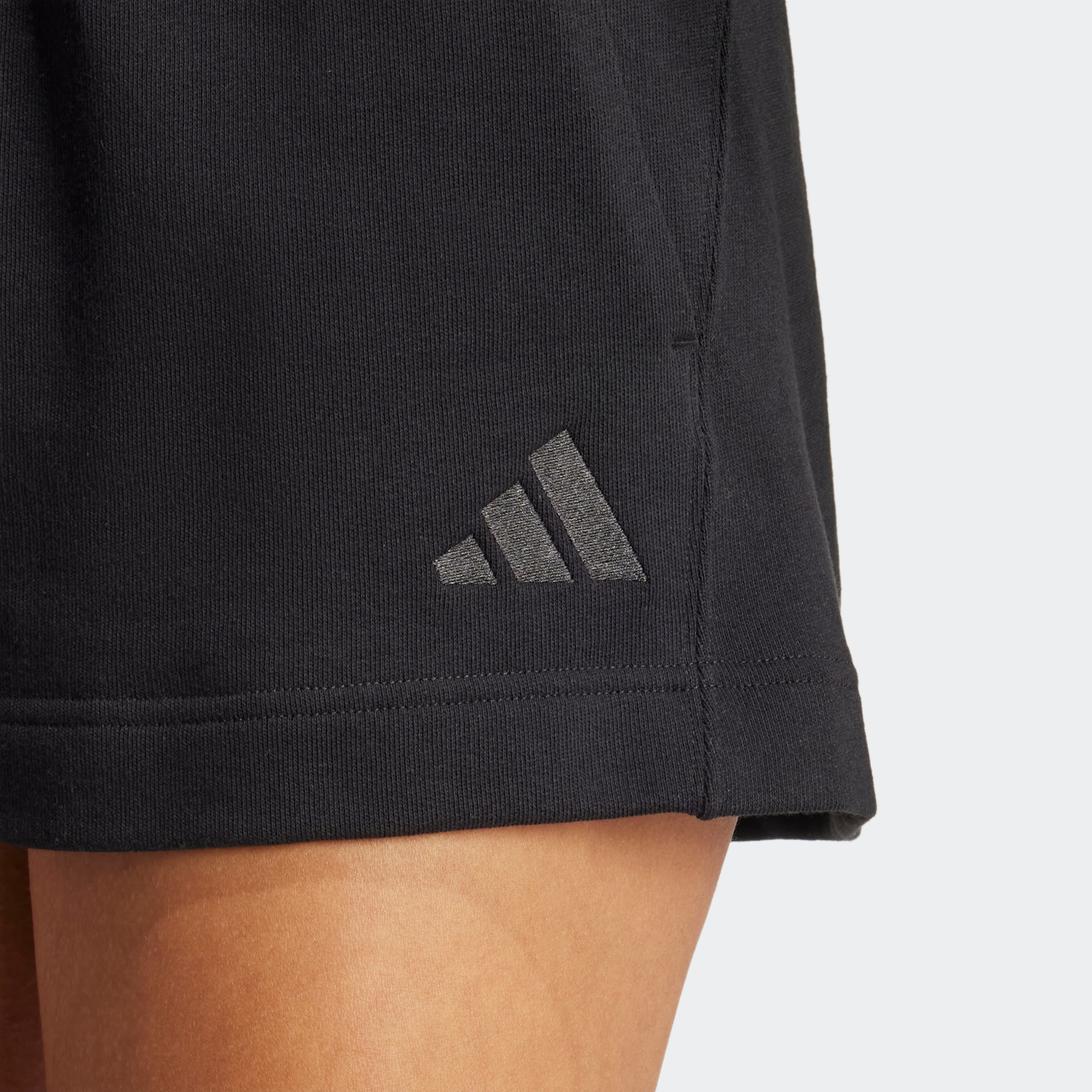 adidas Sportswear Shorts »W ALL SZN FT SH«, (1 tlg.)