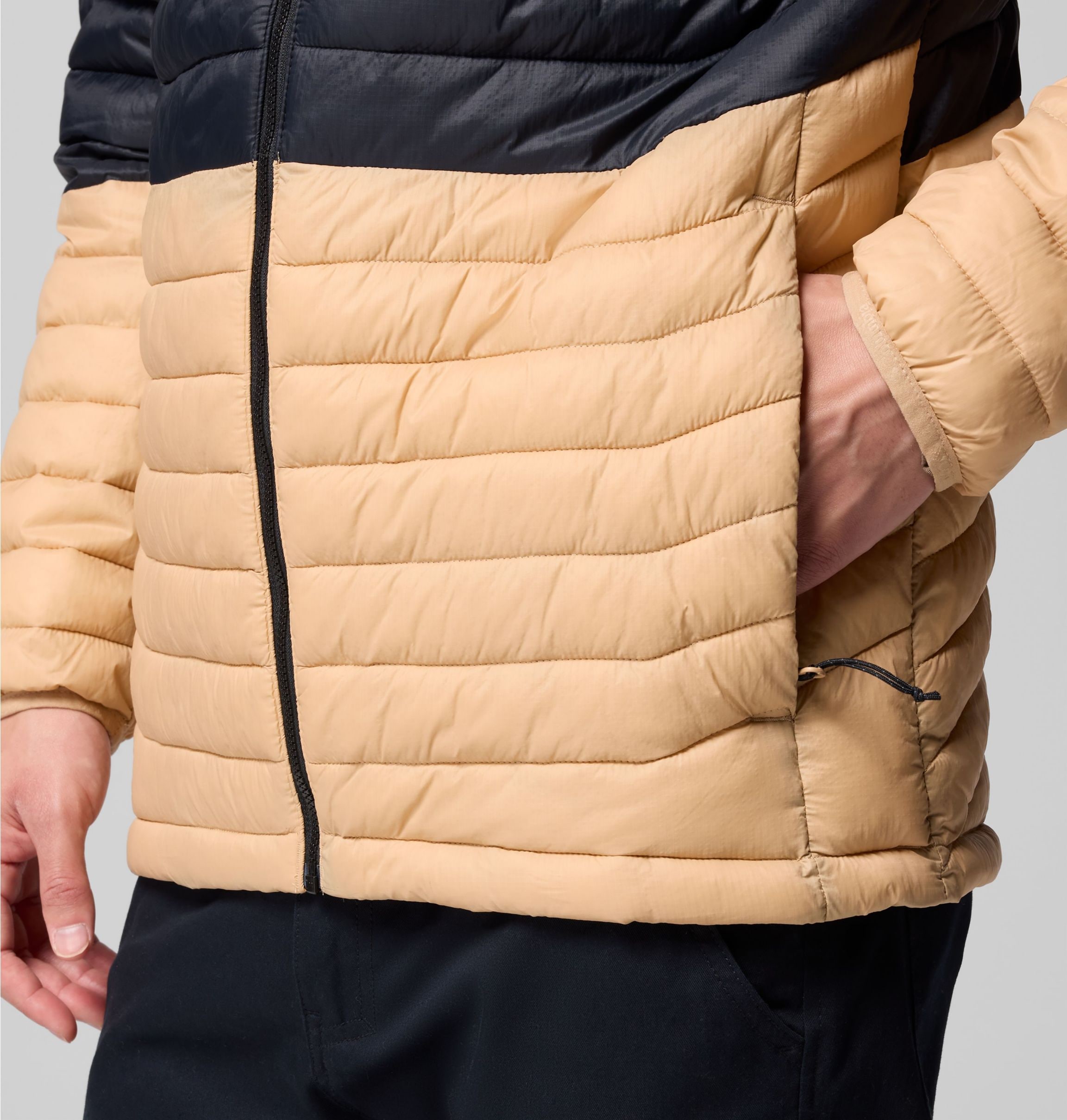 Columbia Steppjacke »POWDER PASS HOODED JACKET«, (1 St.)