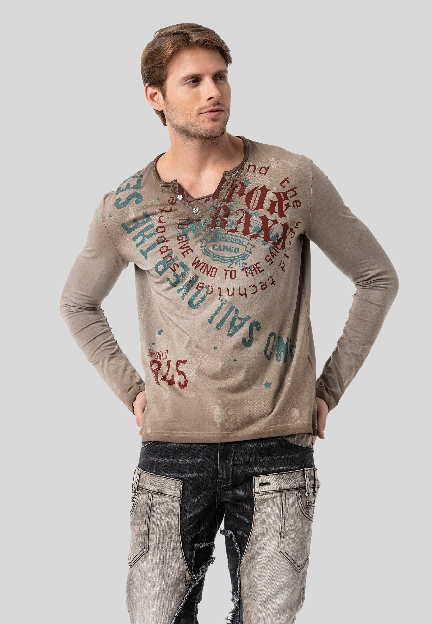 Cipo & Baxx T-Shirt »Sweatshirts«, mit Knopfleiste am Ausschnitt