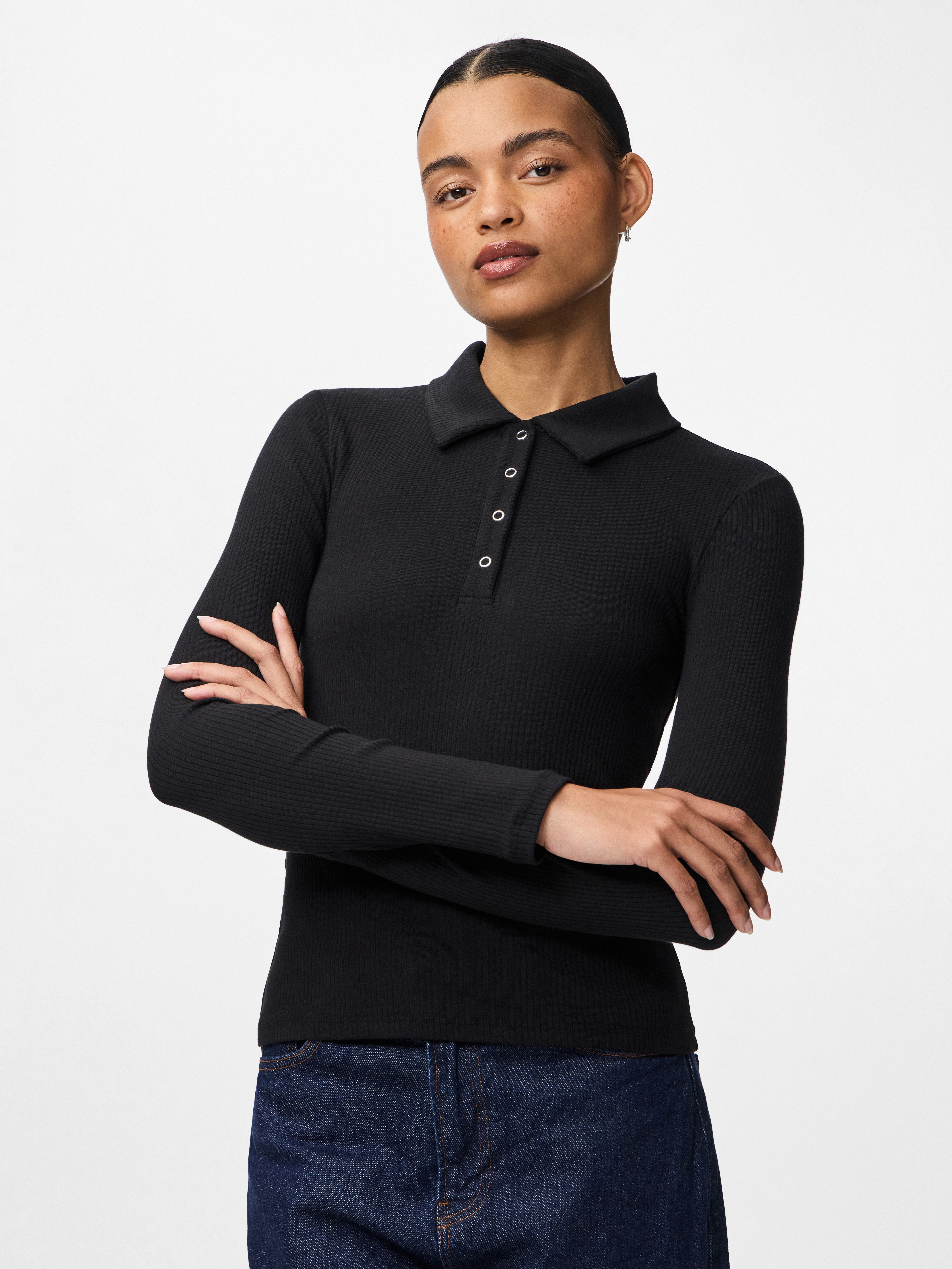 pieces "PCKITTE LS POLO TOP JRS NOOS" mit gerippter Struktur