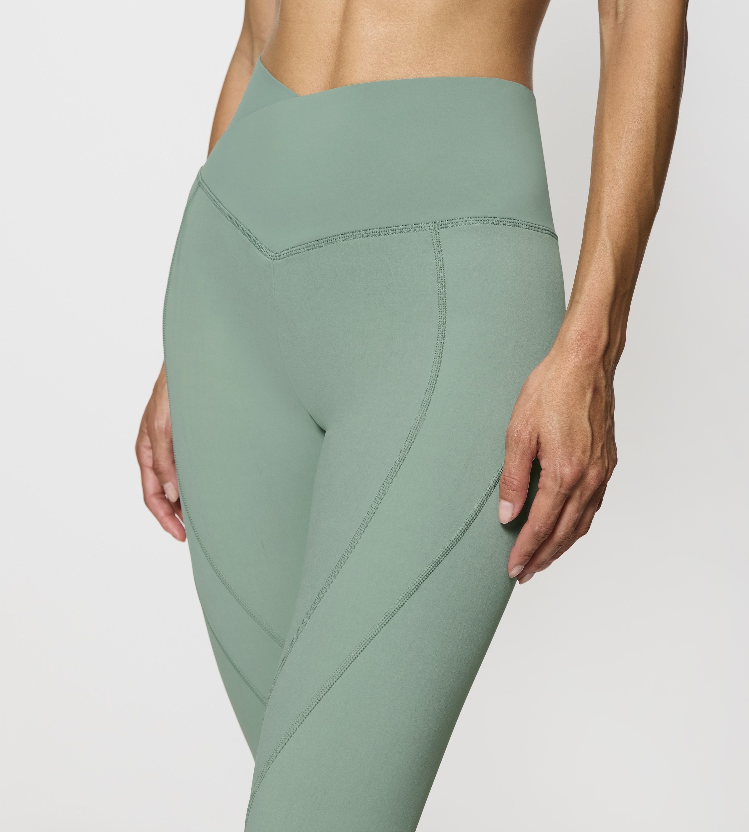 triaction by Triumph Sporthose »Cardio RTW High-Rise Leggings«  atmungsaktiv