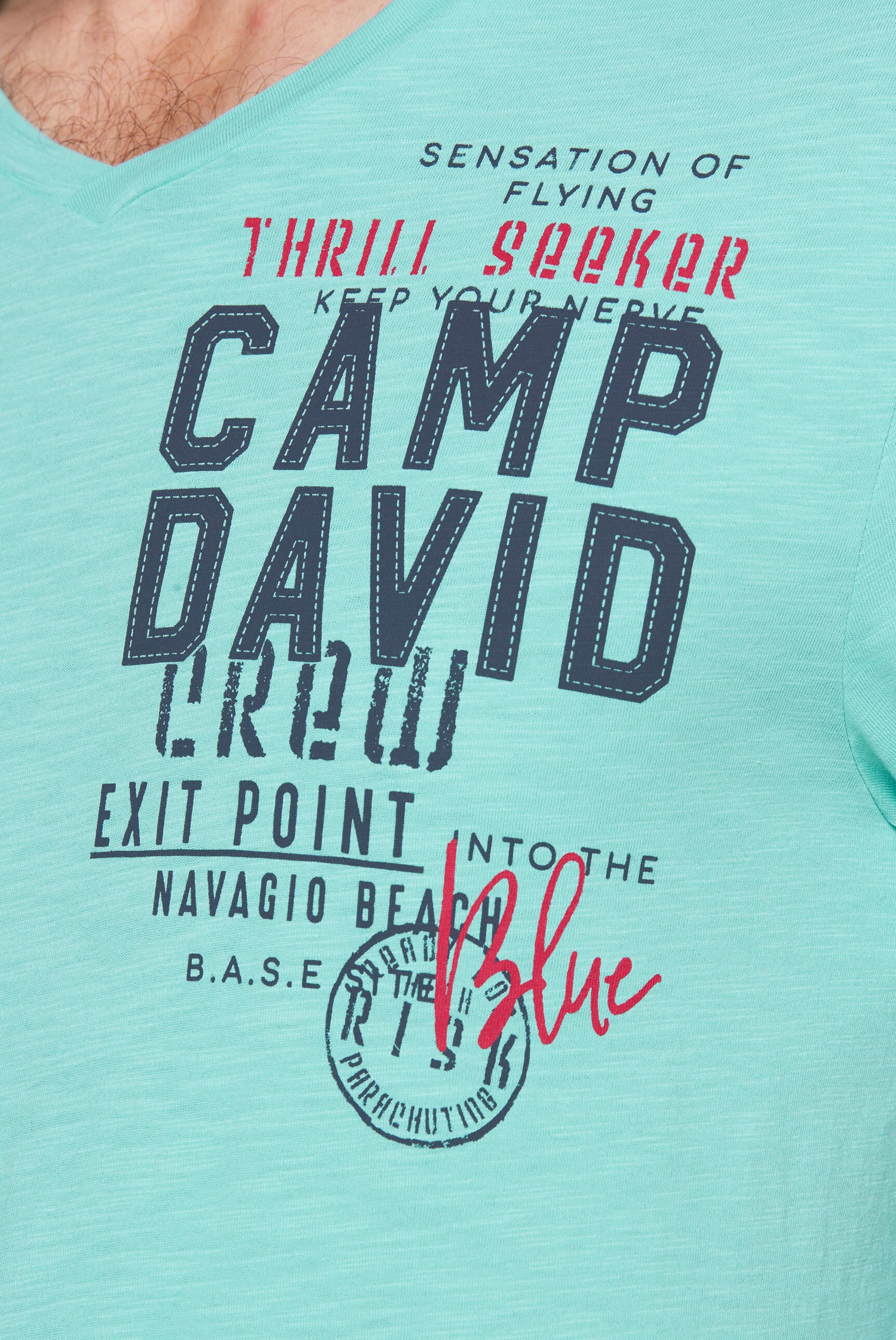 CAMP DAVID V-Shirt, mit maskulinem V-Ausschnitt