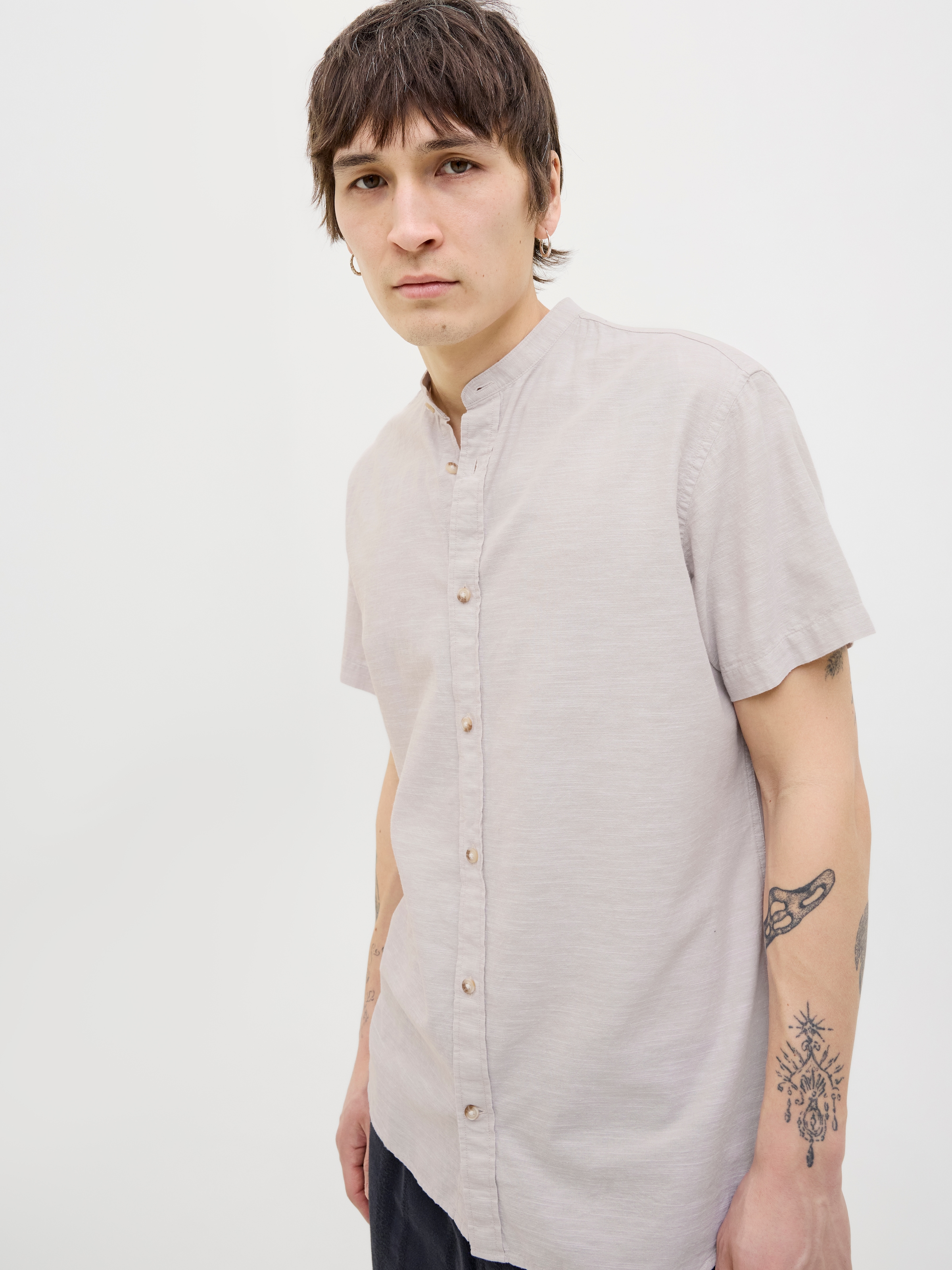 Jack & Jones Kurzarmhemd »JJESUMMER BAND SHIRT SS SN«, mit Bandkragen