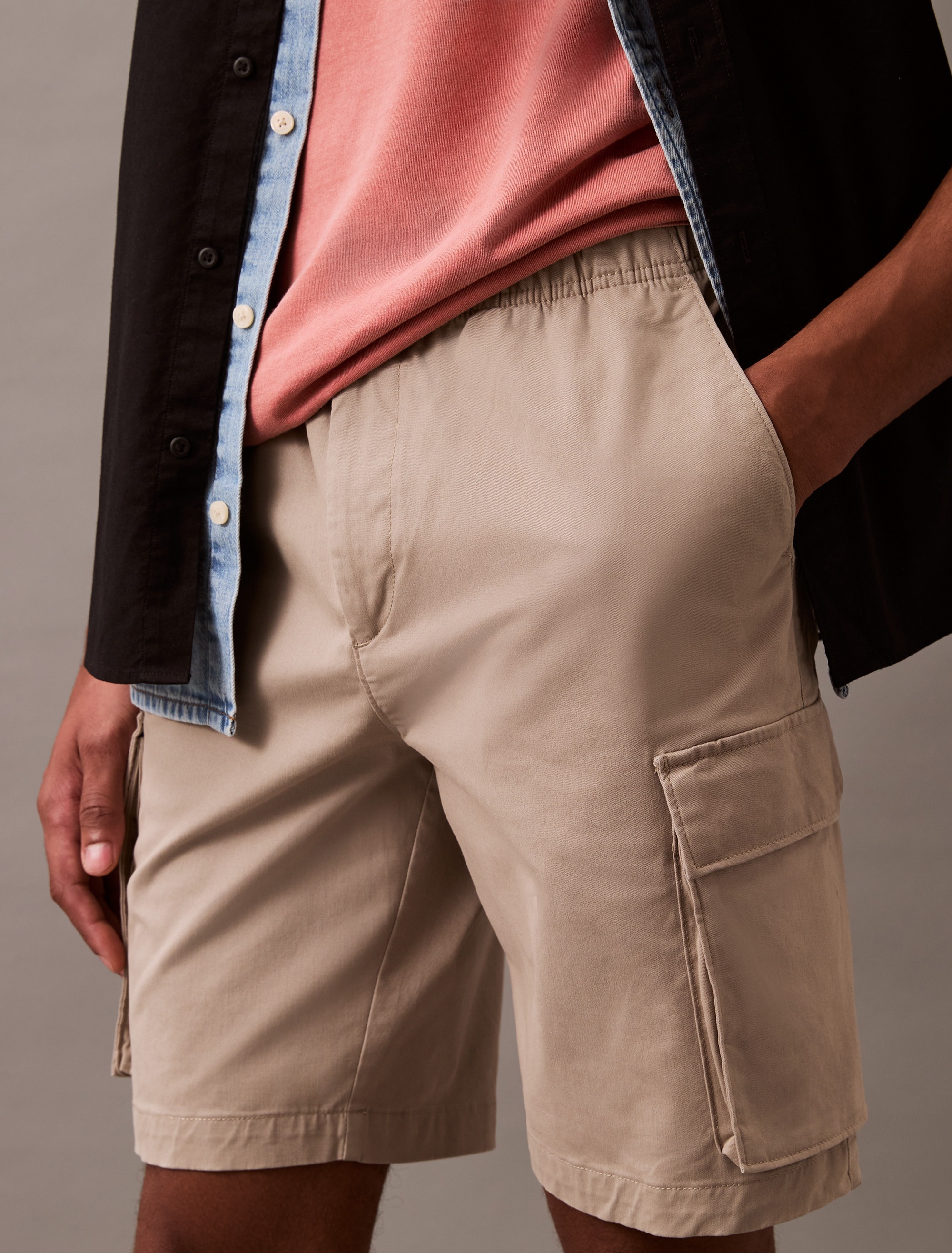 Calvin Klein Jeans Cargoshorts "9" COTTON PULL ON CARGO SHORT", Mit Gürtels günstig online kaufen