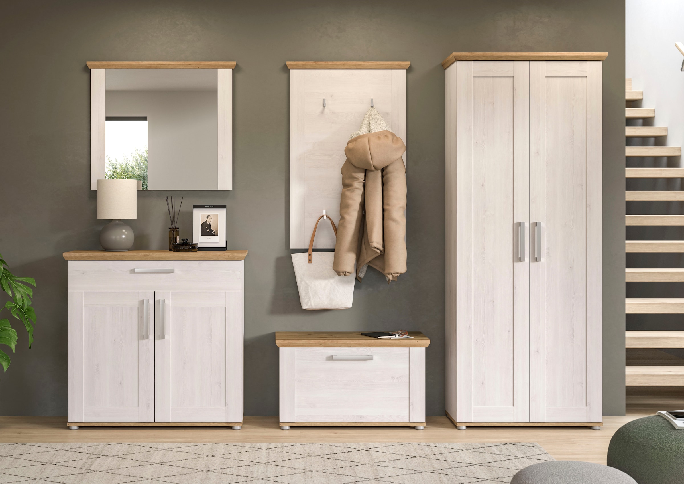 Home affaire Garderoben-Set "COSENZA, Breite ca. 285 cm, 5-teilig, in Landhausoptik" Garderobenschrank, Sitzbank, Garderobenpaneel, Schuhschrank, Spiegel, 5 Stk. tlg.