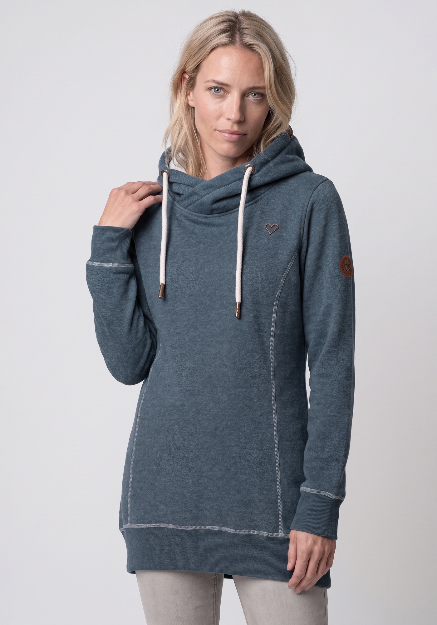 Alife & Kickin Kapuzensweatshirt "AlvaAK A", schlichtes Kapuzensweatshirt mit Herz-Aufnäher, länger geschnitten