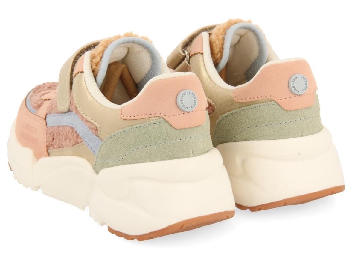 Gioseppo Plateausneaker »RADBY«, Chunky Sneaker, Schnürschuh, Mädchen Schuh im Sherpa-Look