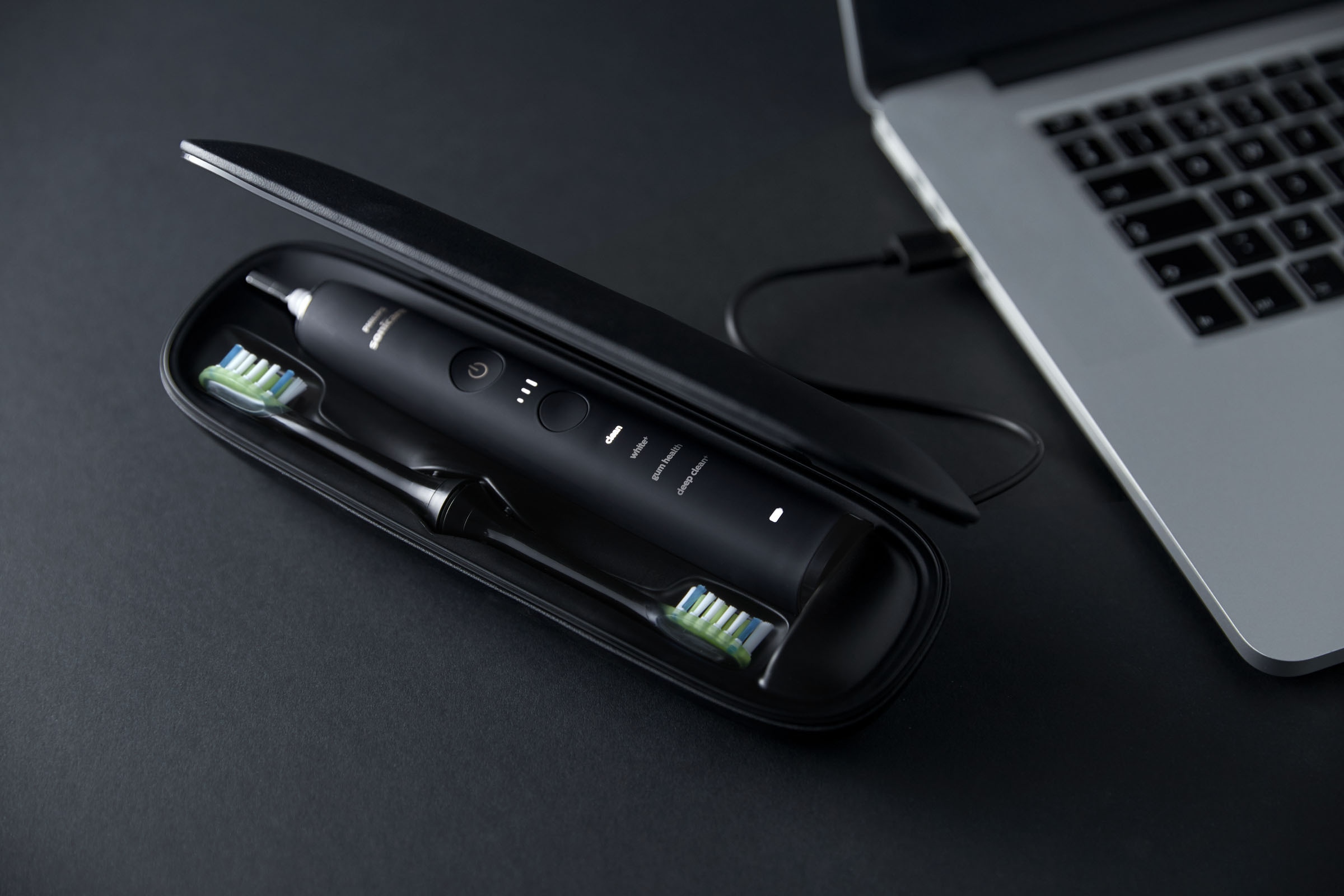 Philips Sonicare Elektrische Zahnbürste »DiamondClean 9000 HX9911«, 1 St. Aufsteckbürsten, mit Schalltechnologie, Ladeglass, USB-Reiseetui
