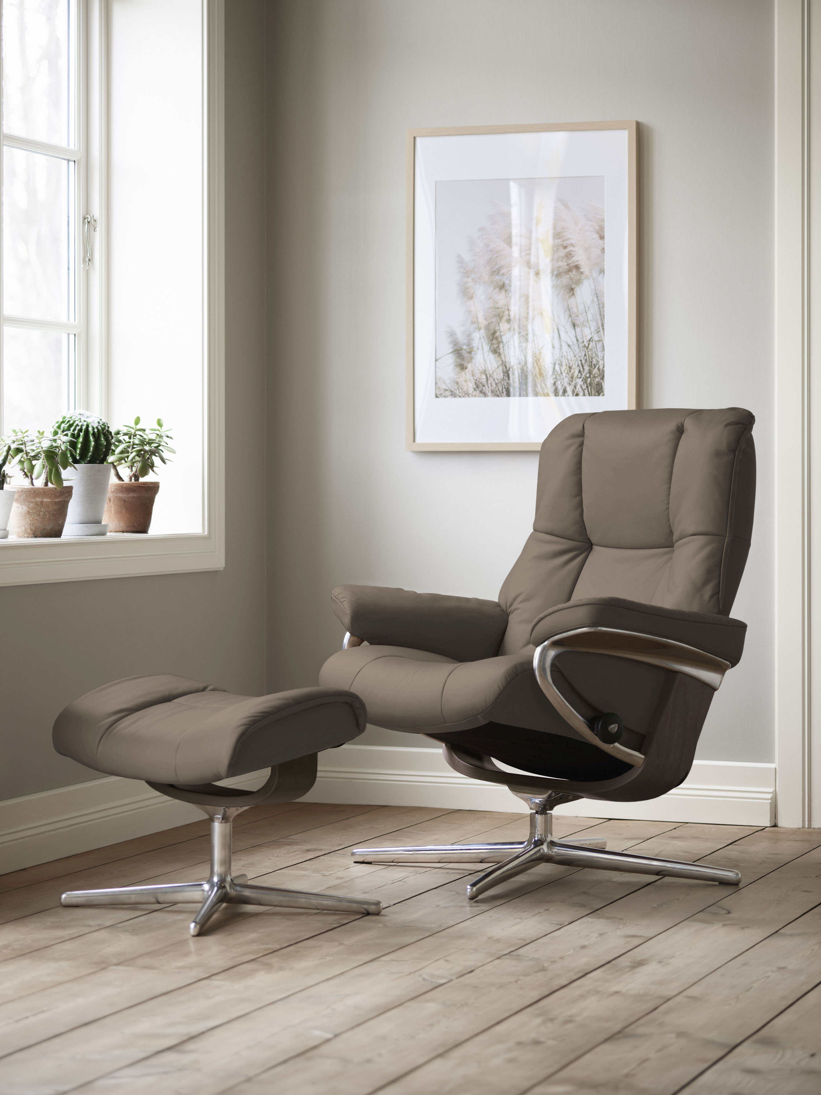 Stressless Relaxsessel "Mayfair" mit Cross Base, Größe S, M & L, Holzakzent Wenge