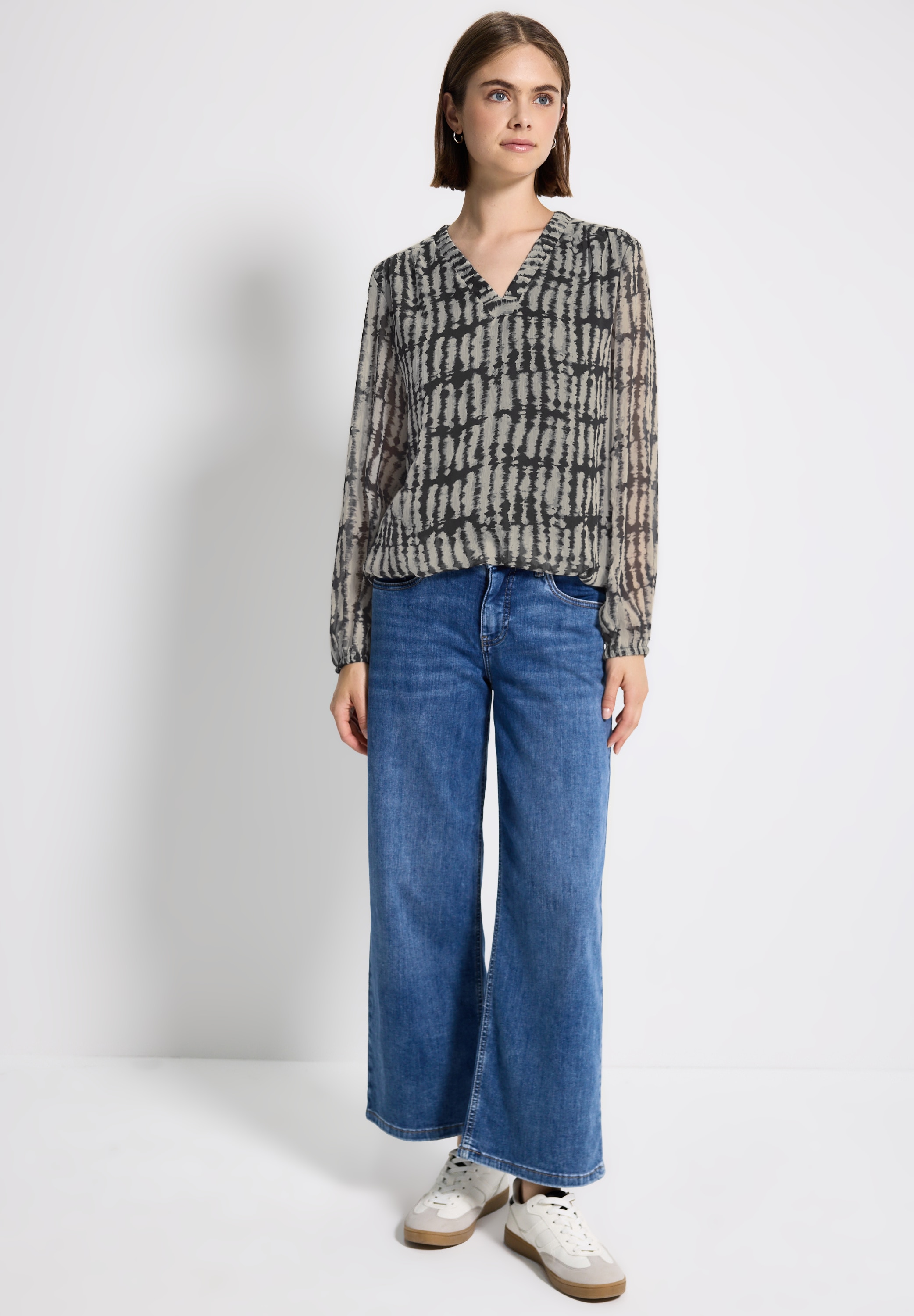 STREET ONE STUDIO Chiffonbluse, mit grafischem Muster