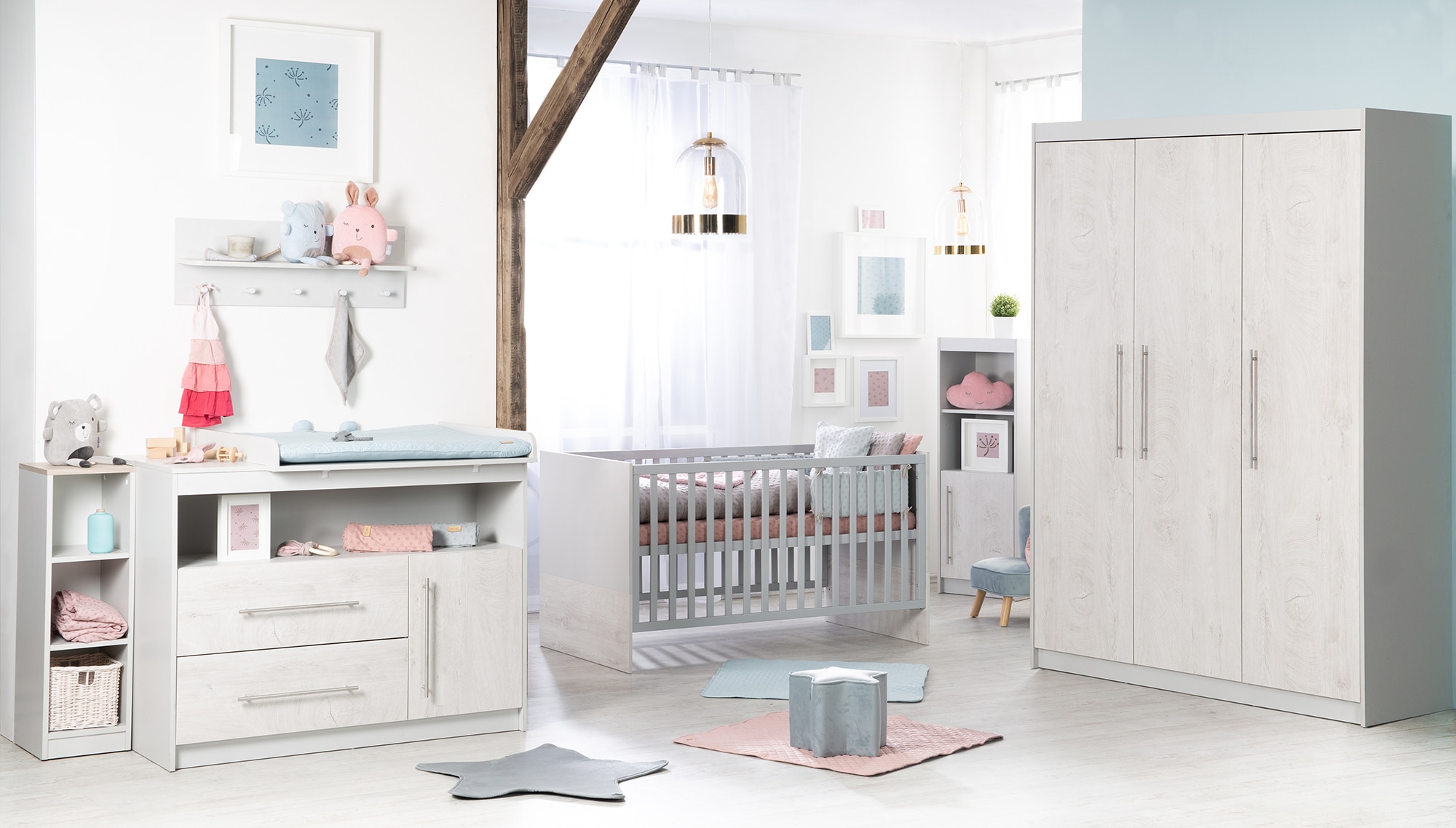 roba® Babyzimmer-Komplettset »Maren 2«, (Set, 3 St., Kinderbett, Schrank, Wickelkommode), mit Kinderbett, Schrank und Wickelkommode