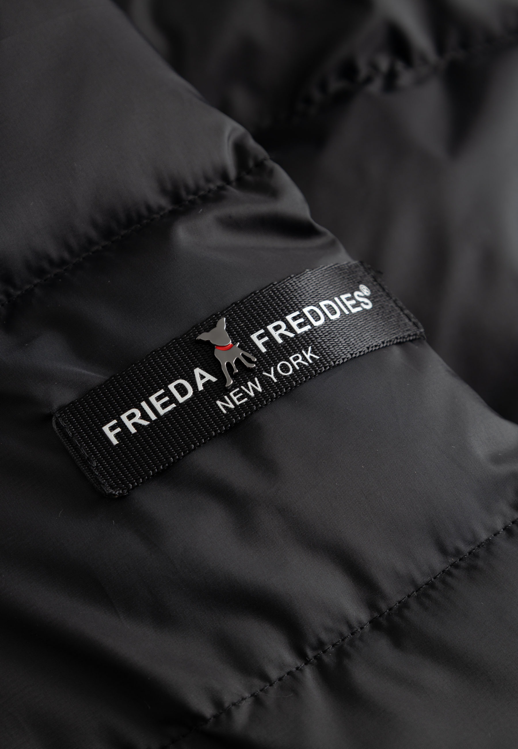 Frieda & Freddies Winterjacke »Frieda & Freddies Steppjacke mit Kapuze«