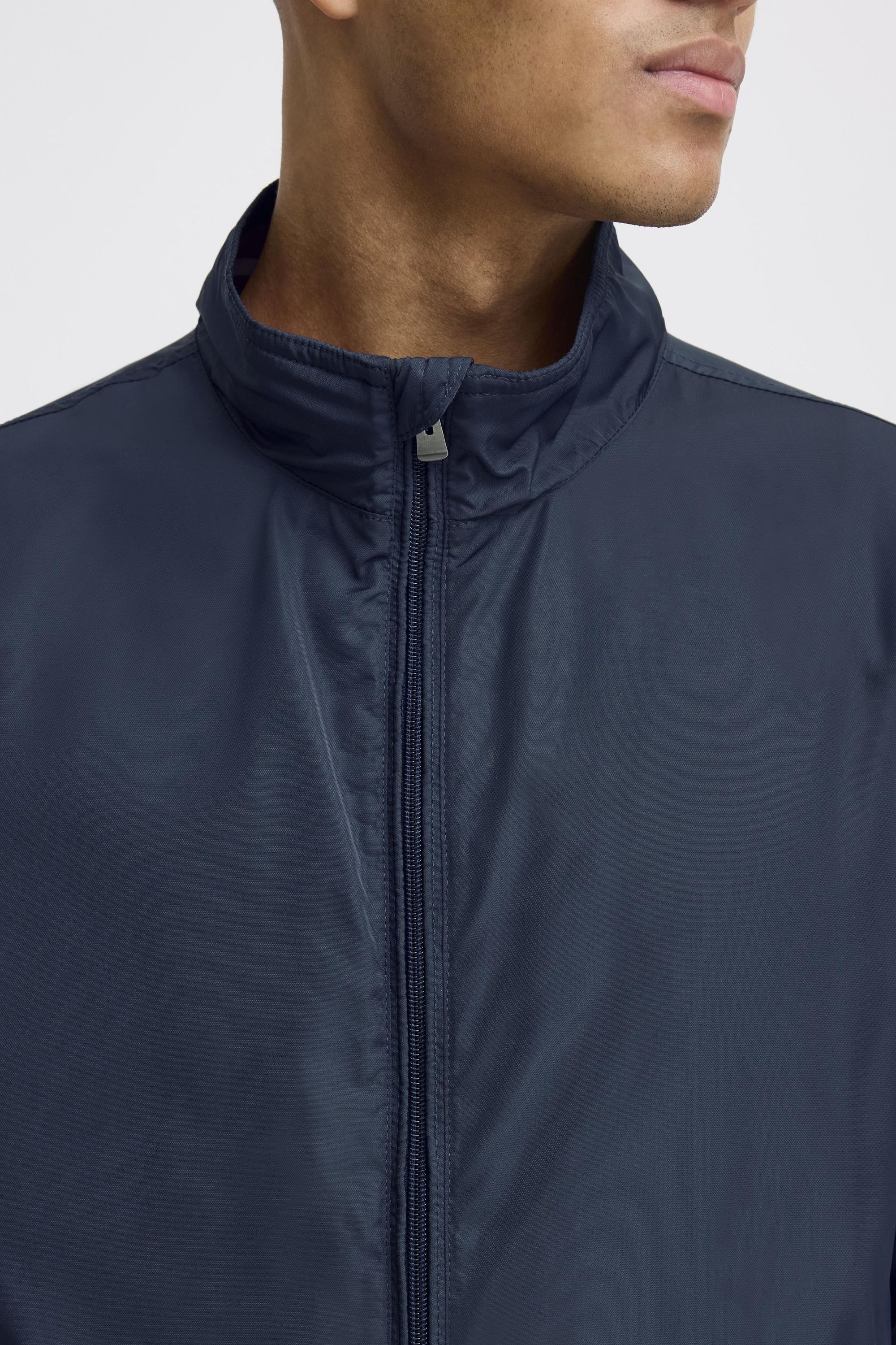 Blend Kurzjacke »BHZyklo« ohne Kapuze Softshelljacke mit Taschen und elastischem Bund