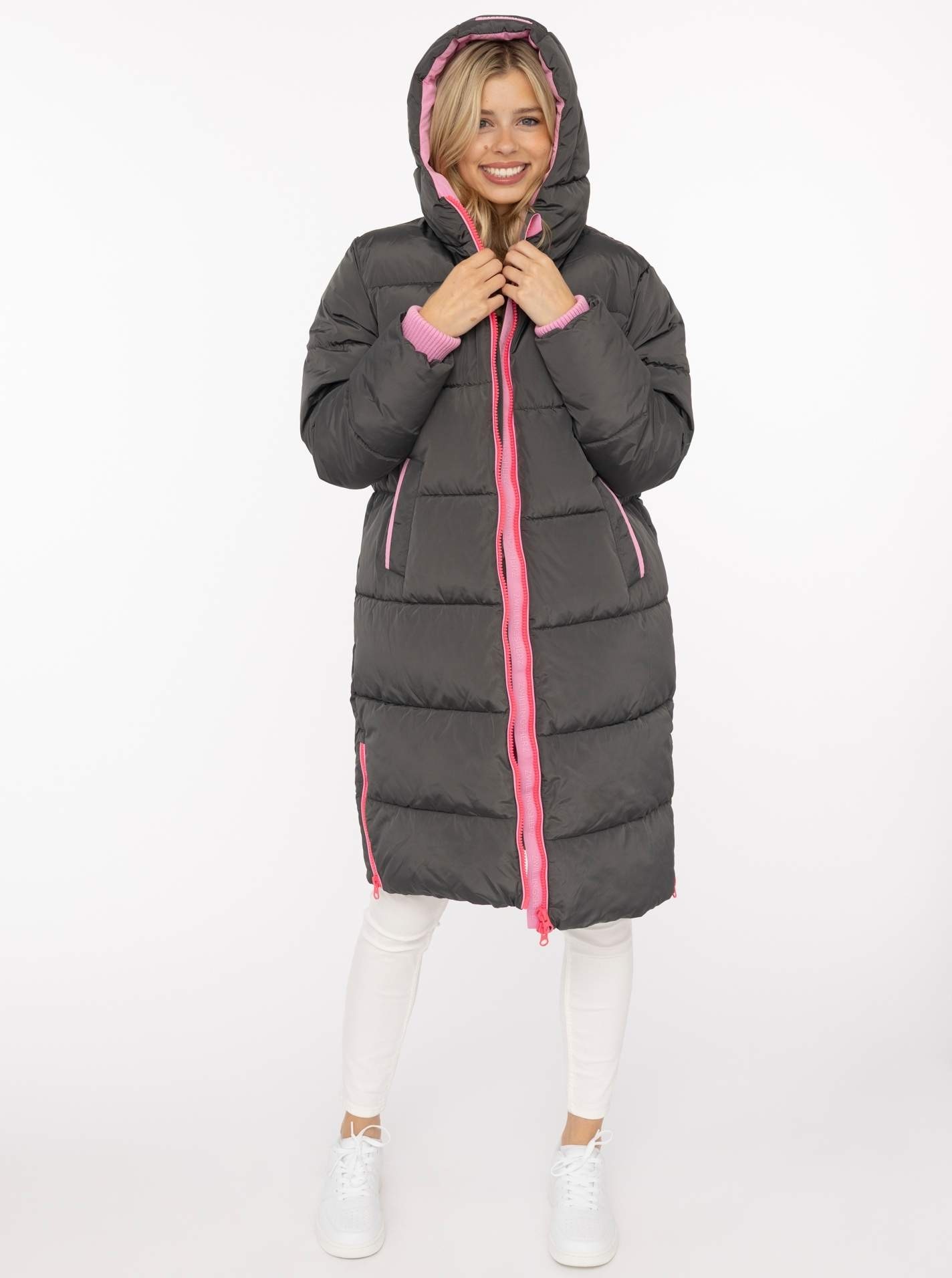 Zwillingsherz Steppmantel »„Cozy“« Kapuze, farbliche Details, Reißverschluss, elastische Bündchen