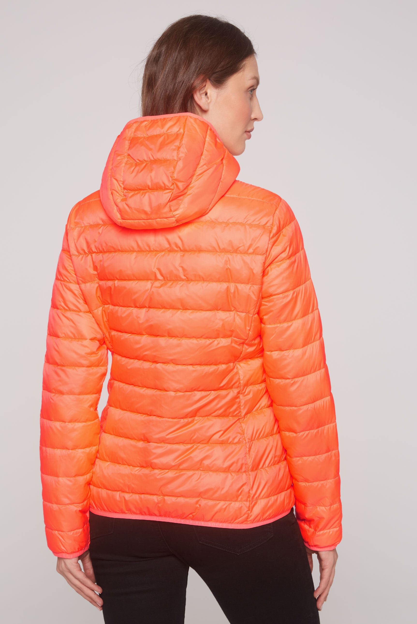 SOCCX Outdoorjacke, mit Kapuze, mit elastischem Saumabschluss