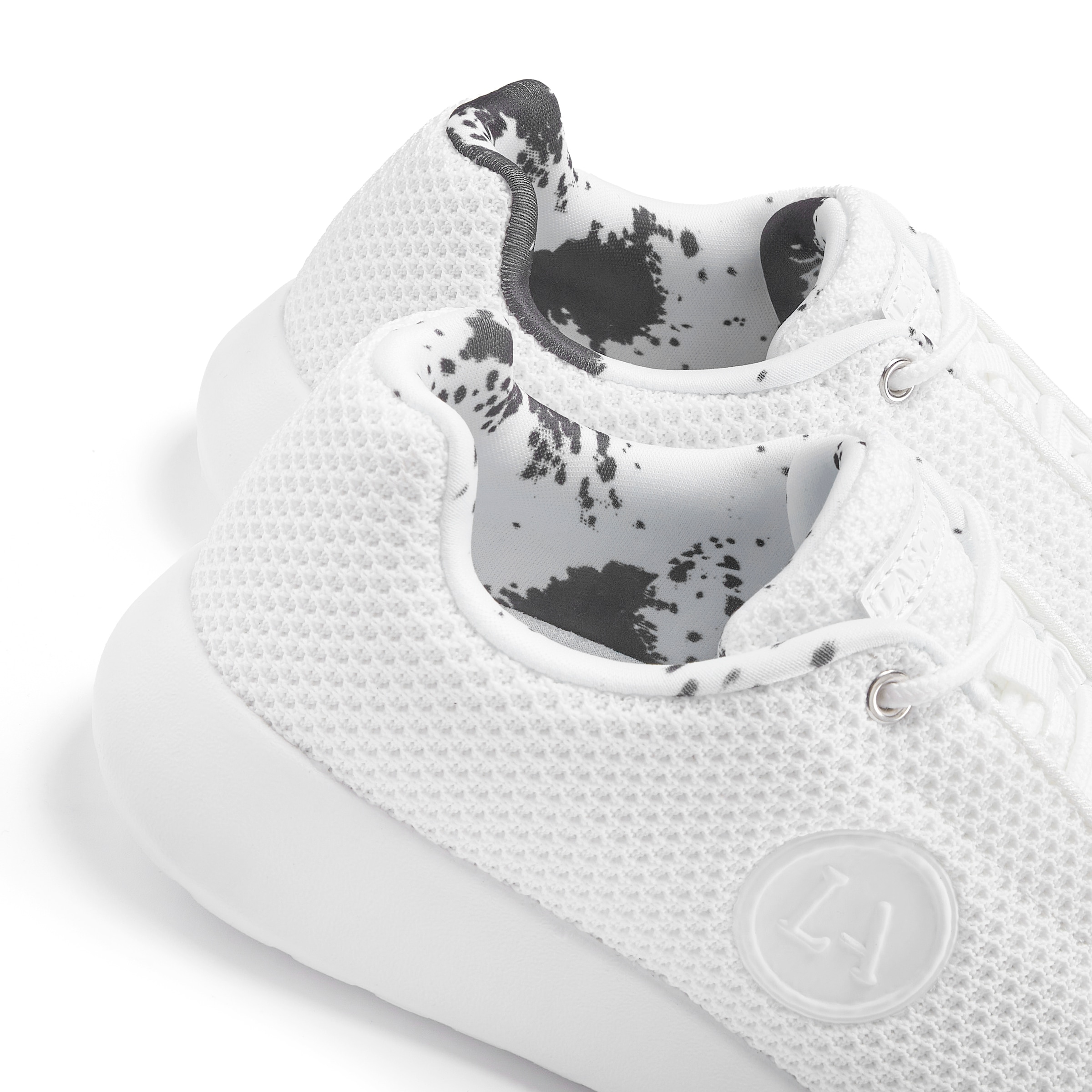 LASCANA ACTIVE Sneaker, mit Wohlfühlinnensohle, Schnürhalbschuh, Freizeitschuh VEGAN