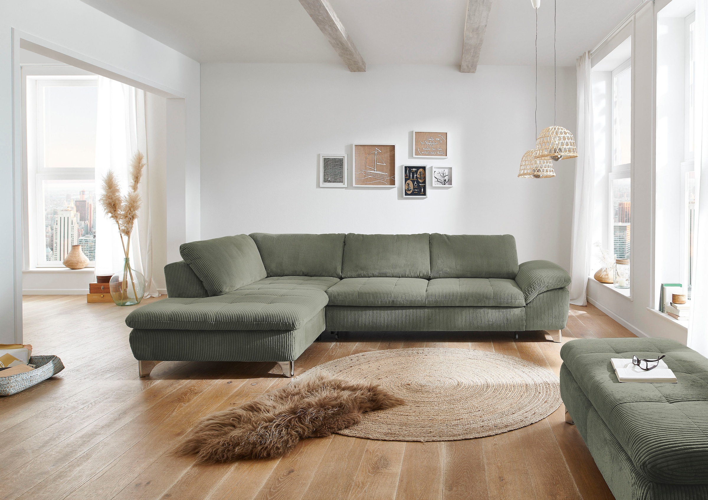 Die PlanBar Ecksofa "Ottomane MP-IN14007 L-Form, Breite 306 cm" wahlweise mit Schlaffunktion und verstellbaren Kopfstützen
