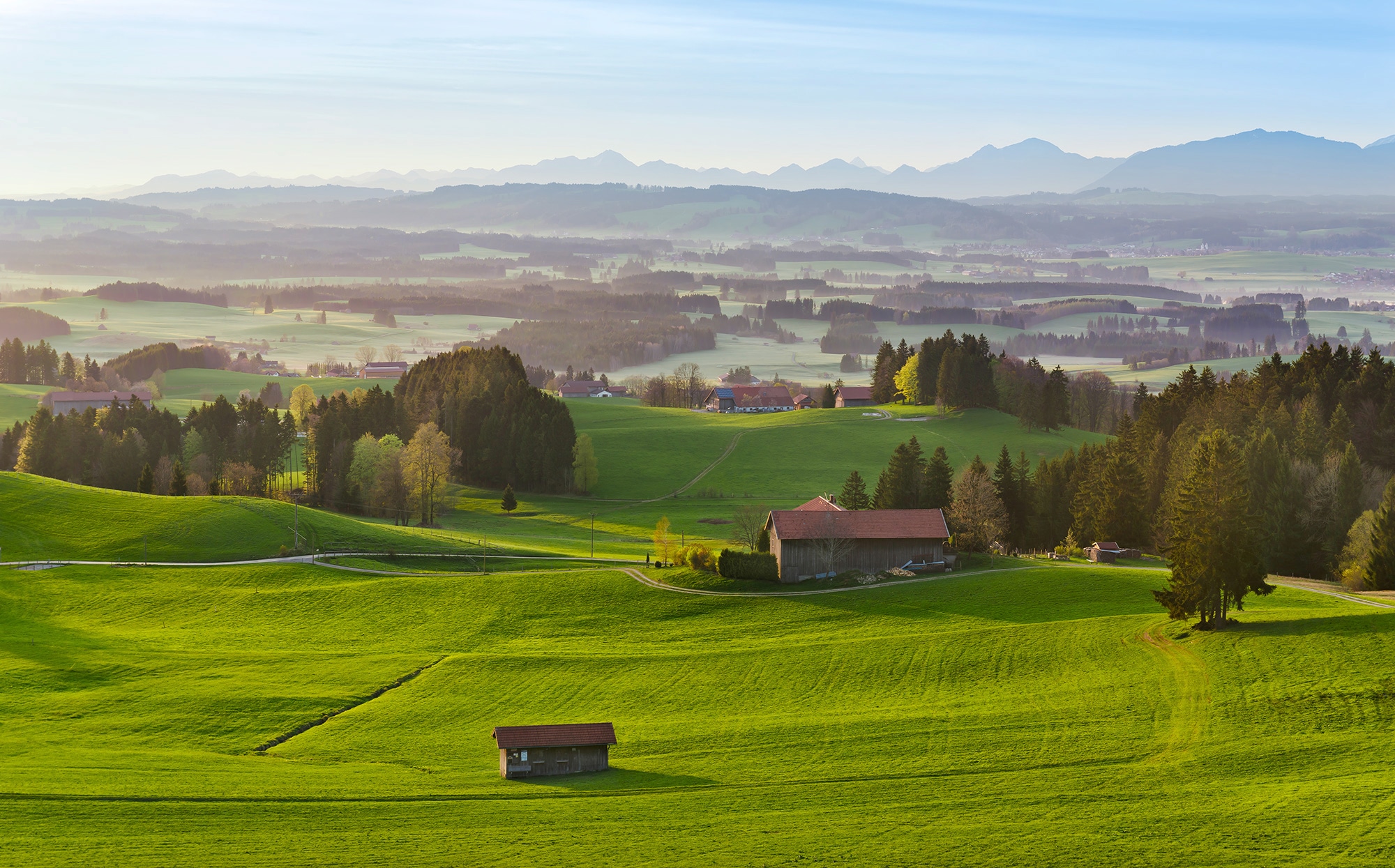 Komar Vliestapete "Paradiesisches Bayern", 450x280 cm (Breite x Höhe), Wohnzimmer, Schlafzimmer