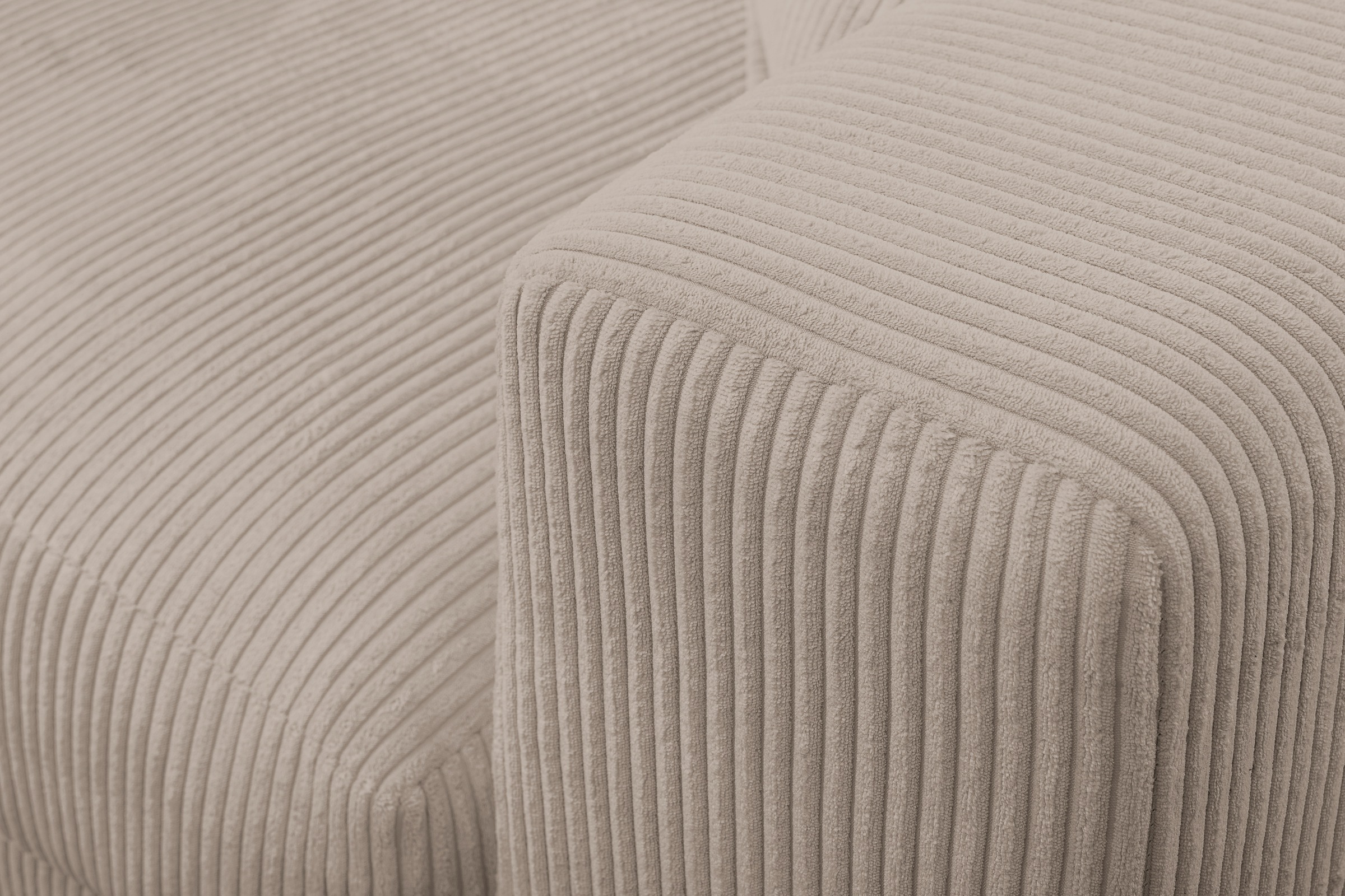 WERK2 Ecksofa »Eldorado, Megasofa, Polsterecke mit viel Platz, Breite 285cm, L-Form«, Design Ecksofa, besonders weicher Sitzkomfort, extra breite Recamiere