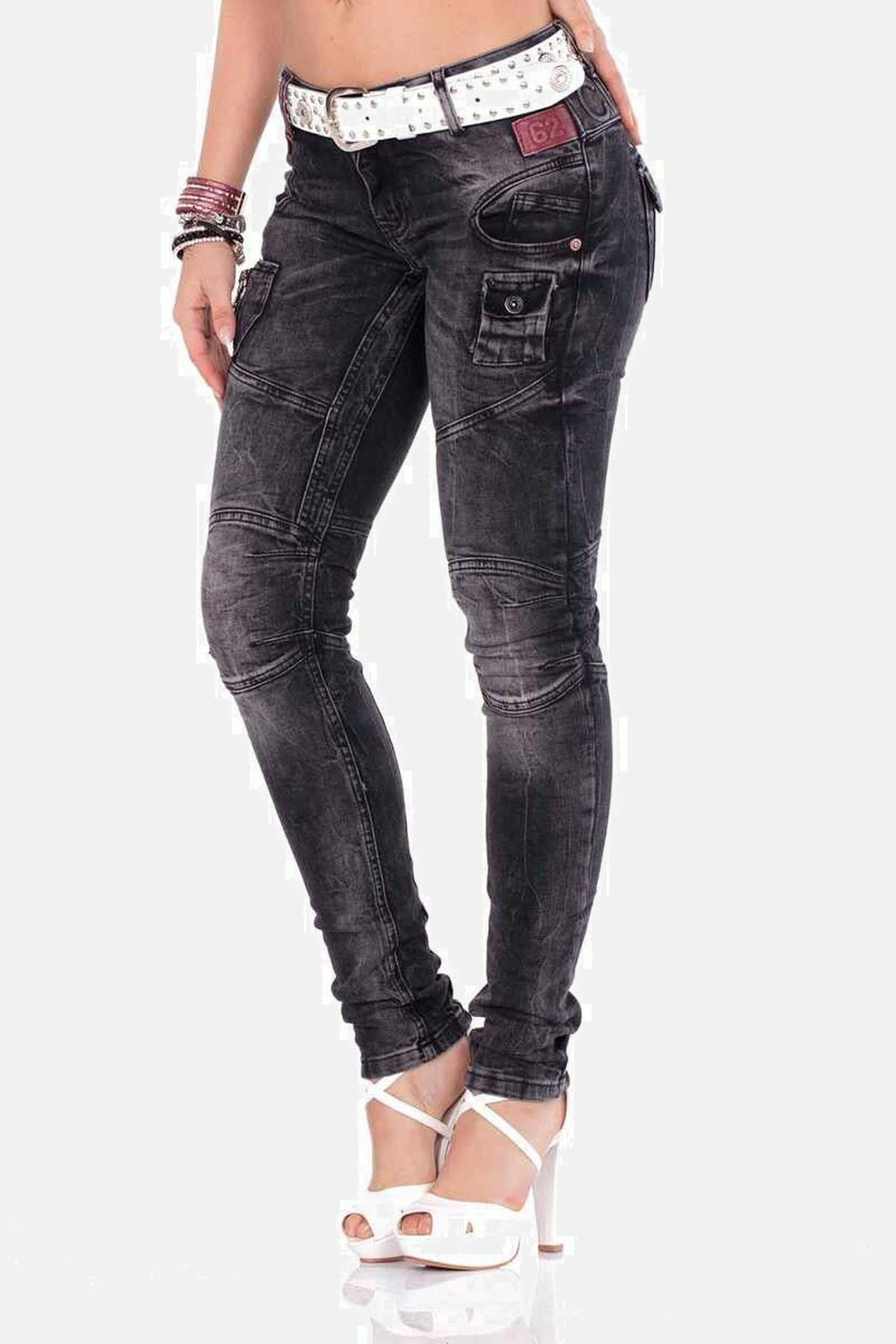 Cipo & Baxx Slim-fit-Jeans »Jeans«, mit modischen Ziernähten, WD358