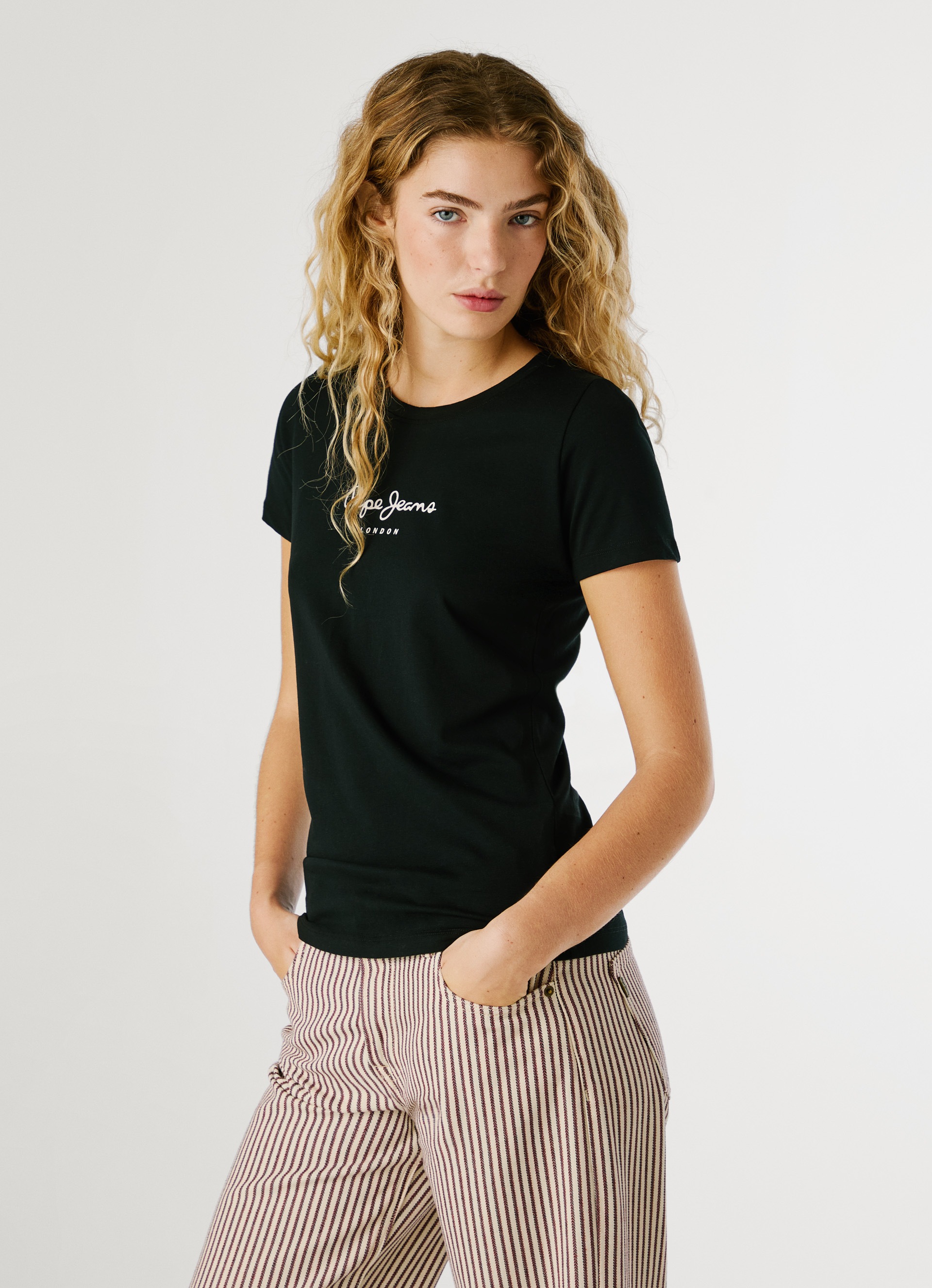 Pepe Jeans T-Shirt "NEW VIRGINIA" mit Logo-Print günstig online kaufen