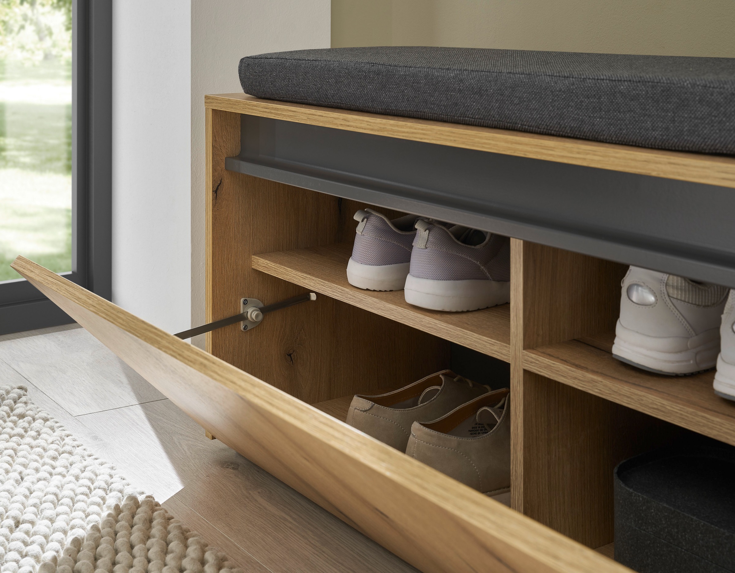 INOSIGN Polsterbank »GiRON/CiTY, Garderobenbank mit Klappe, Sitzbank in vier Farben«, (2 St.), viel Stauraum, Platz für ca. 8 Paar Schuhe, 100 cm breit