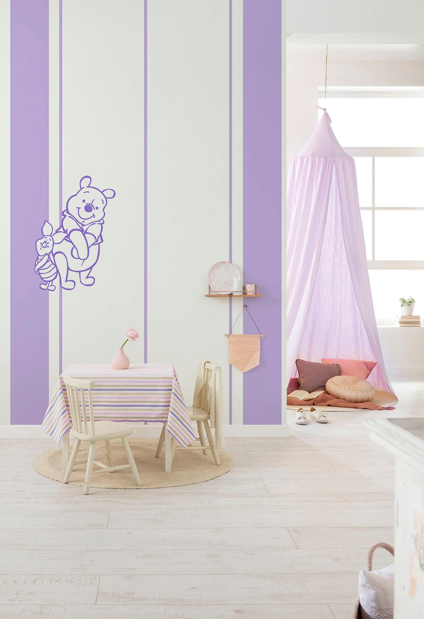 Komar Vliestapete »Digitaldruck Vlies -  Winnie the Pooh Gentle - Größe 200 x 250 cm« bedruckt glatt Kinderzimmer