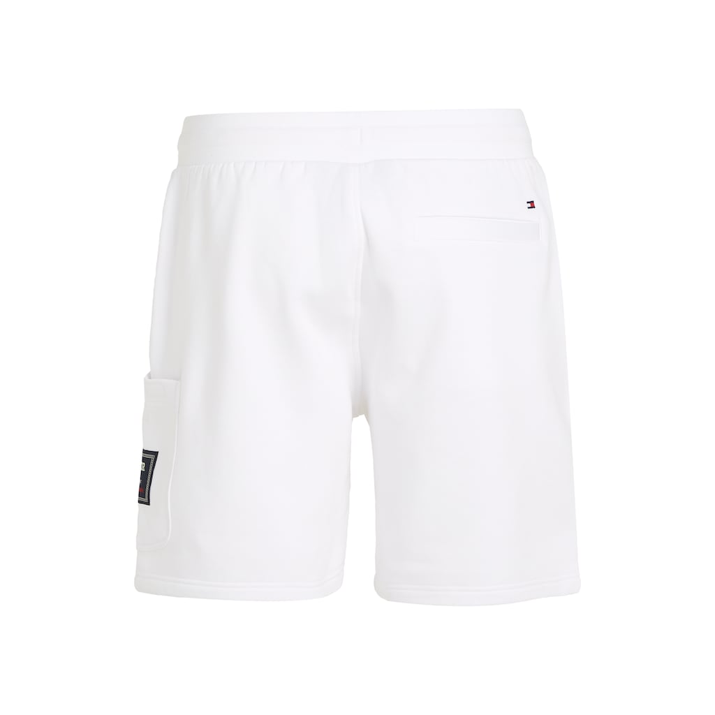 Tommy Hilfiger Sweatshorts »FLAG LOGO BADGE SWEATSHORTS«