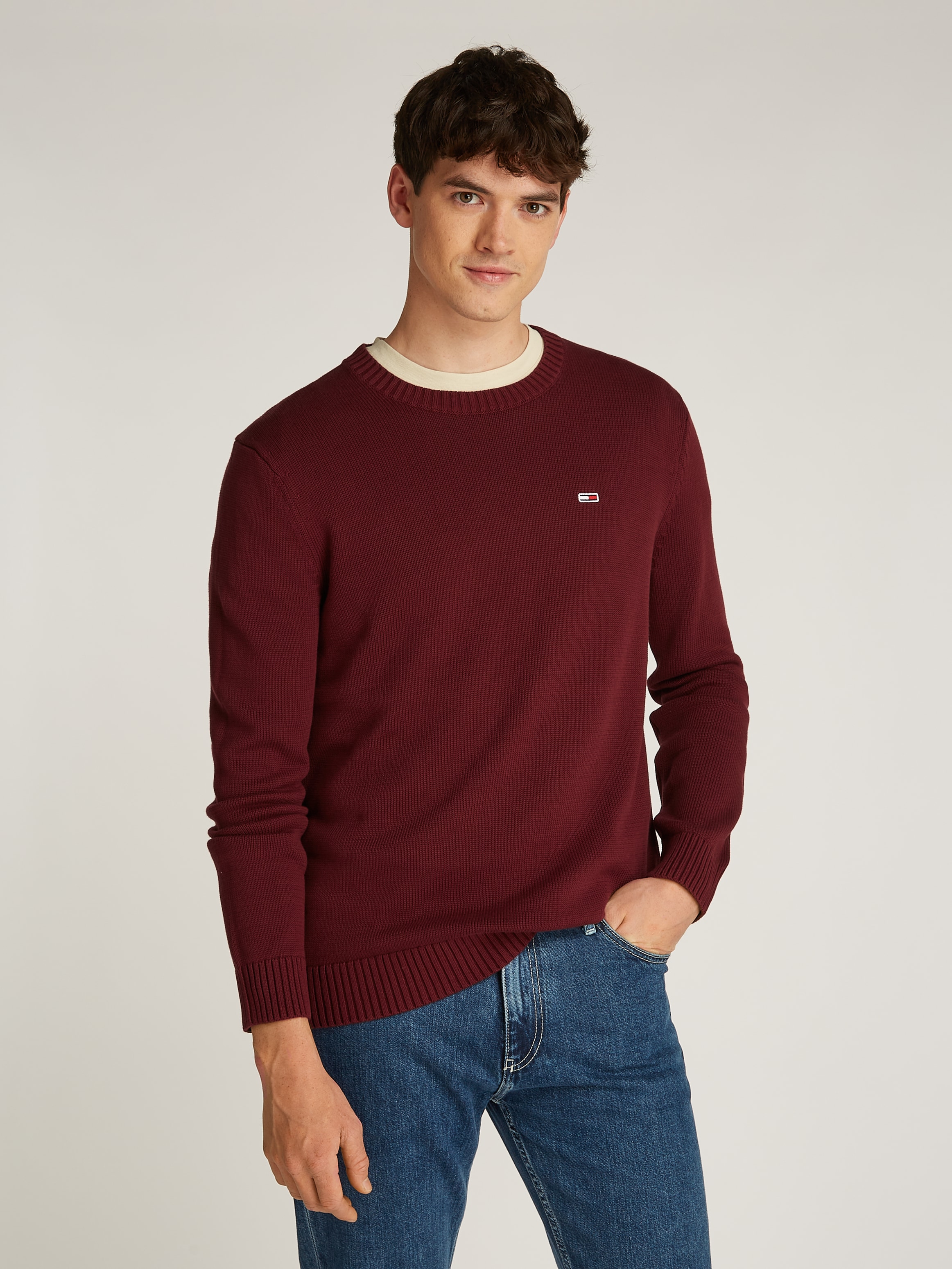 Tommy Jeans Strickpullover "TJM SLIM ESSNTLS C-NECK SWEATER", mit Markenlog günstig online kaufen