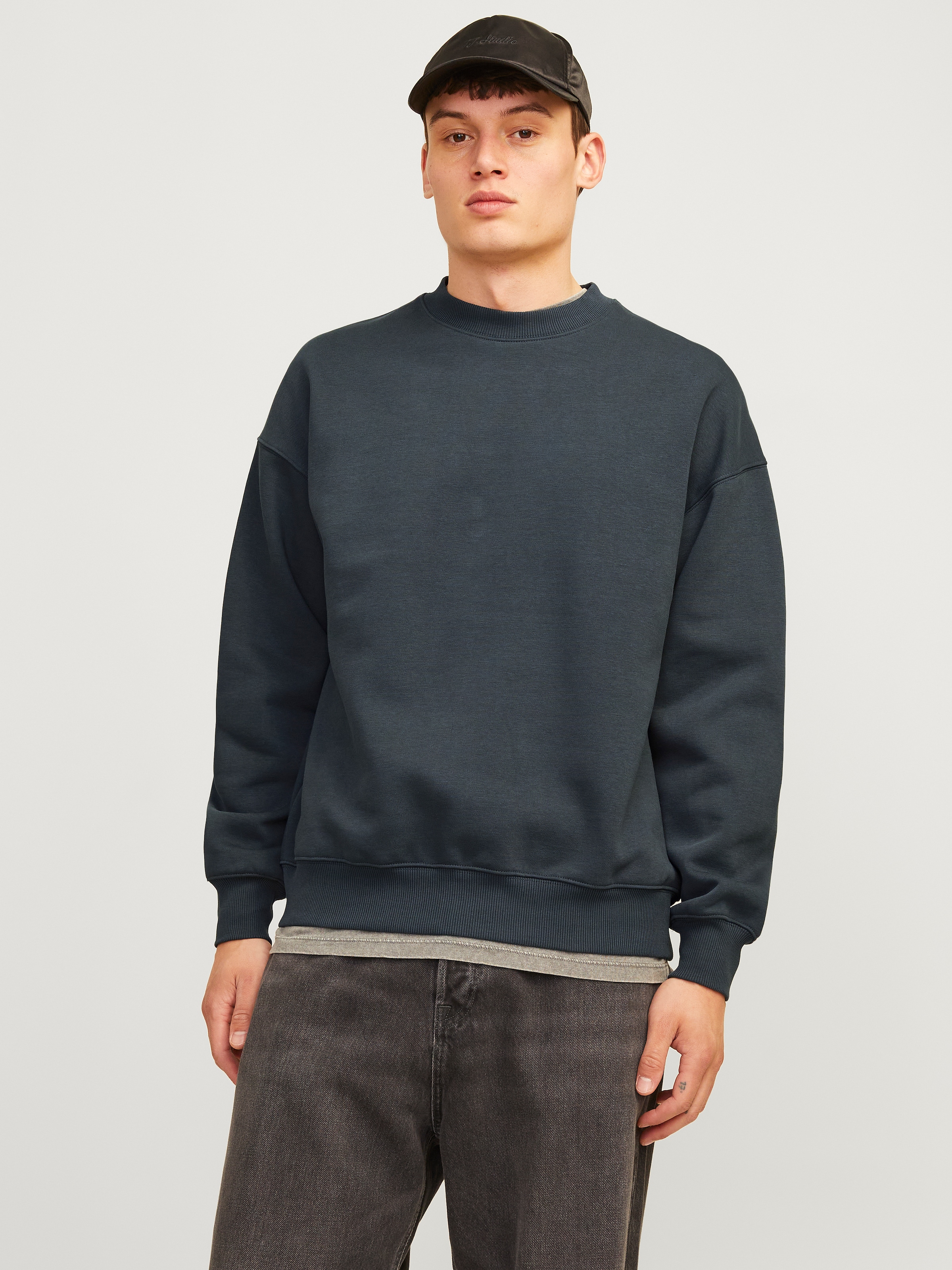 Sweatshirt »JJEURBAN EDGE SWEAT CREW NECK NOOS«, mit Rippbündchen