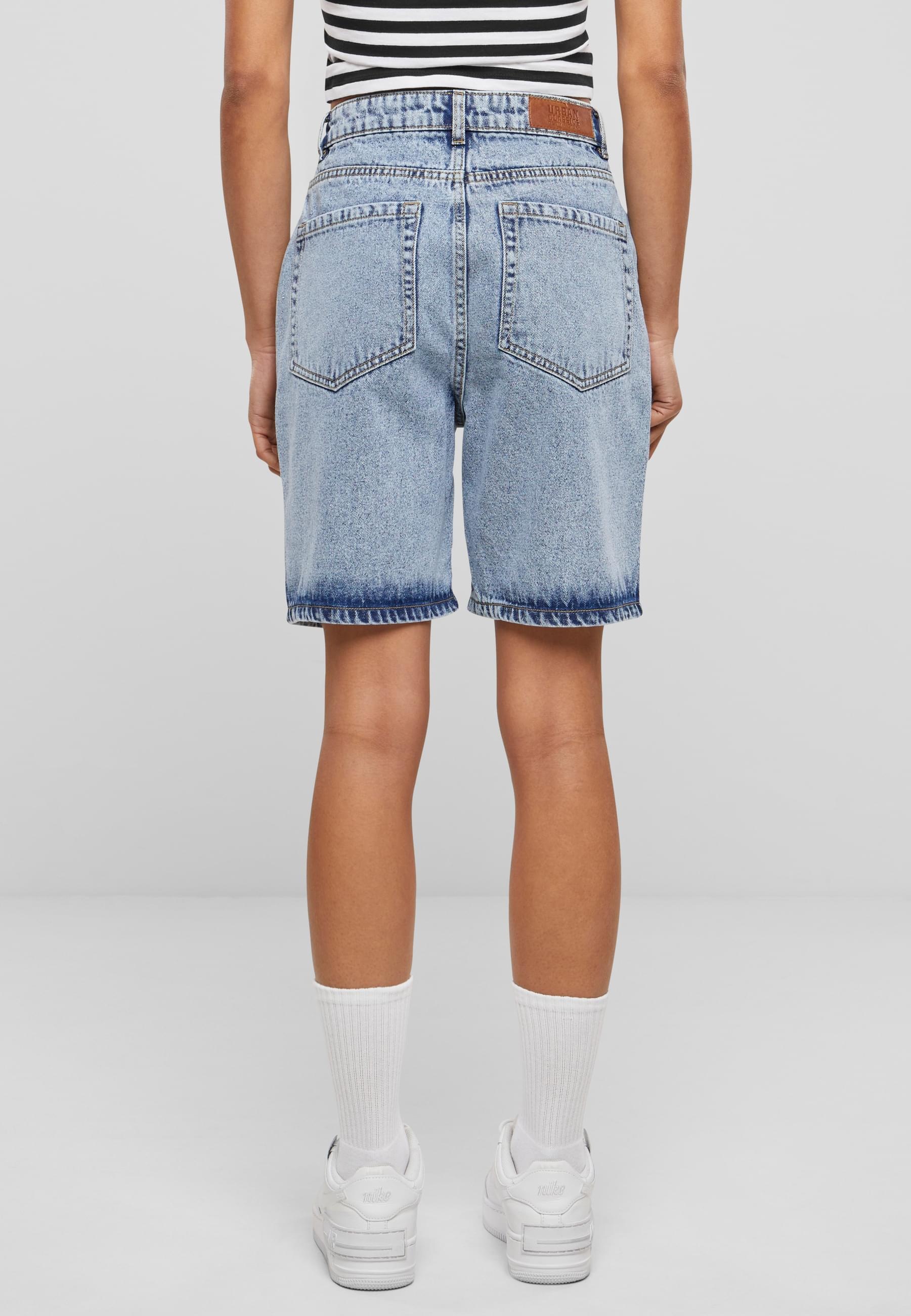 URBAN CLASSICS Shorts »Urban Classics Damen Ladies 90‘s Bermuda«, (1 tlg.)
