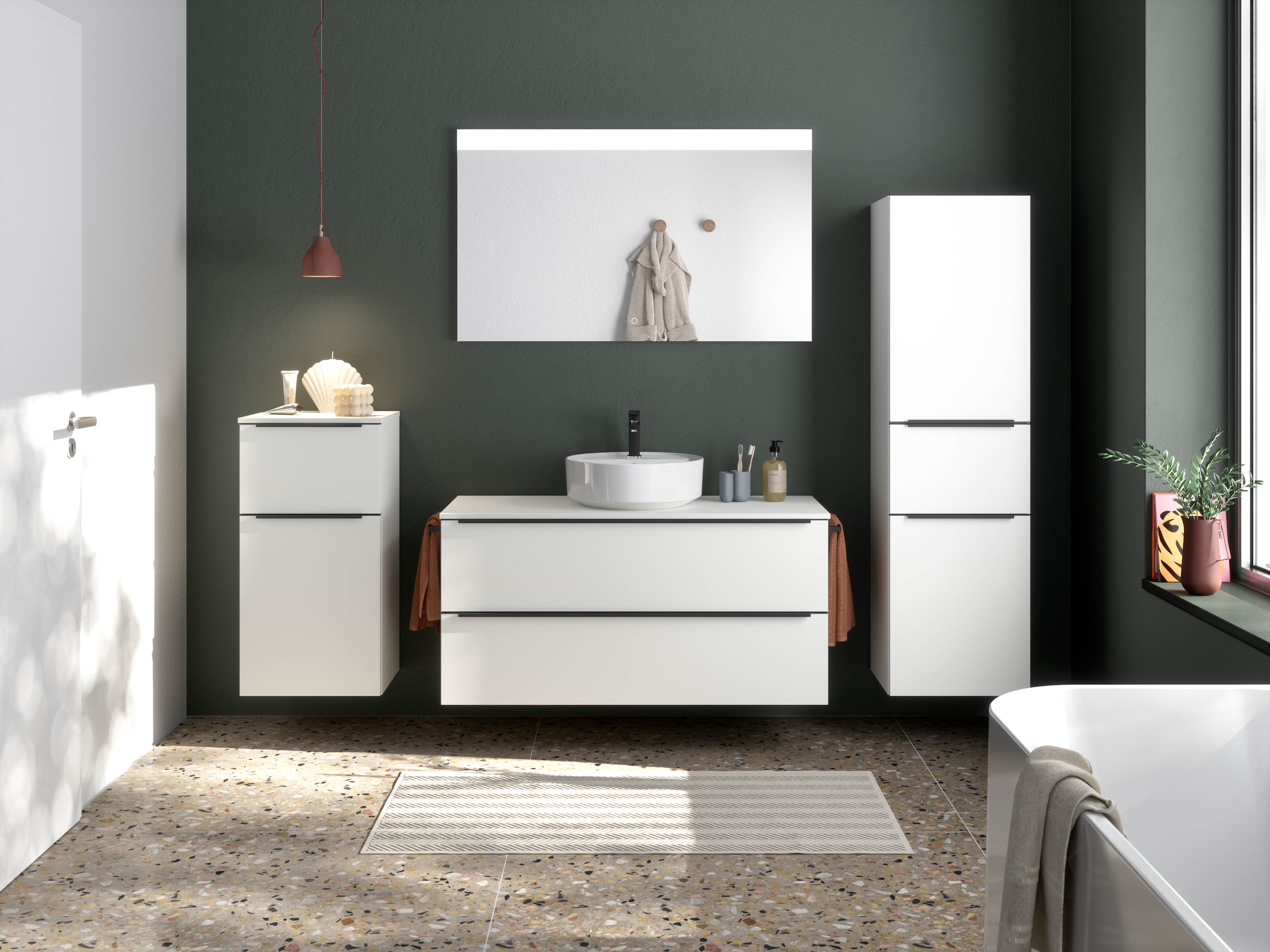 nobilia® Badmöbel-Set »Alvene«, (4 St., vormontiert, mit Soft-Close), inkl. Spiegel mit Touch-Sensor, in vier Breiten