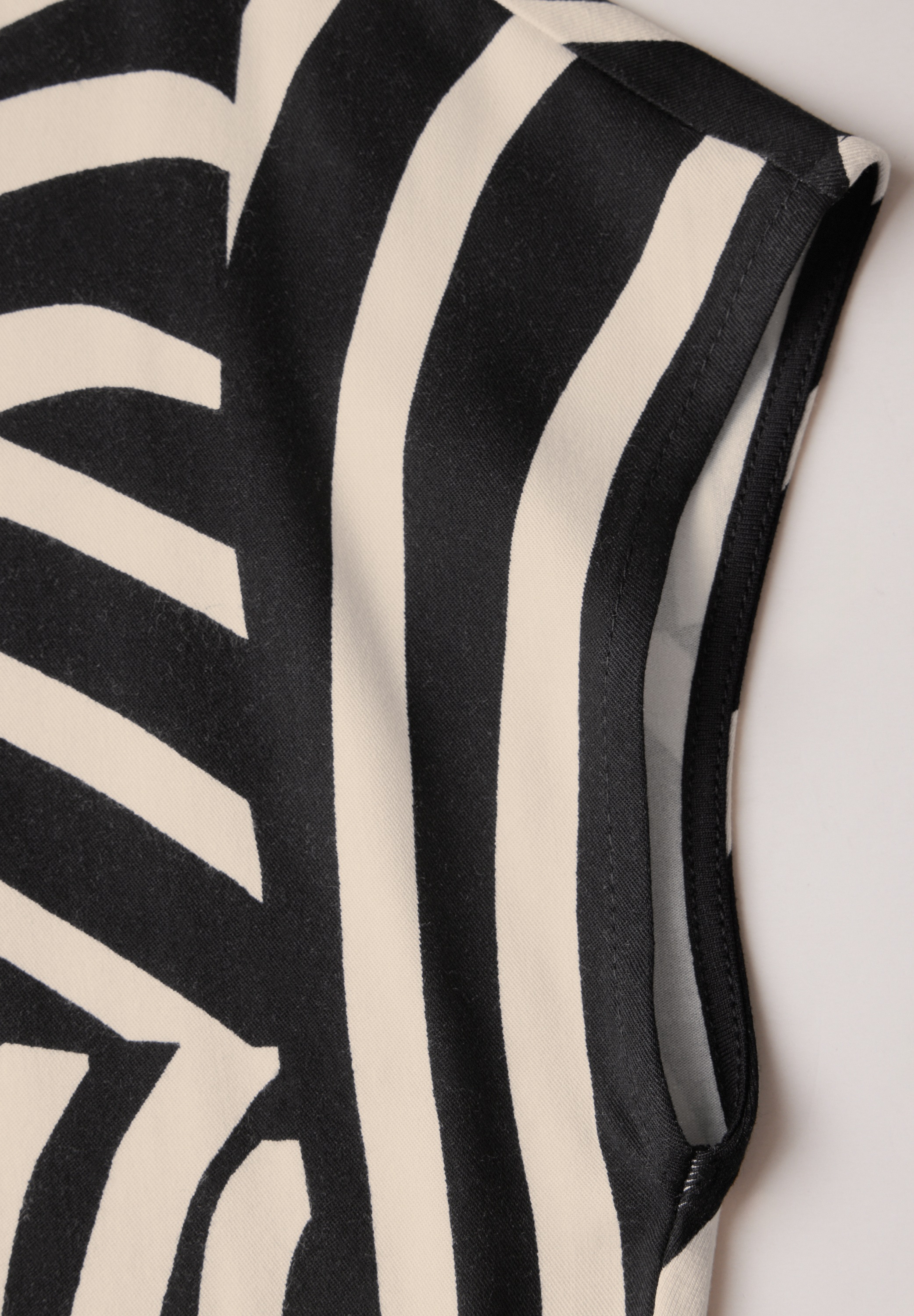 STREET ONE Print-Shirt, mit U-Boot-Ausschnitt