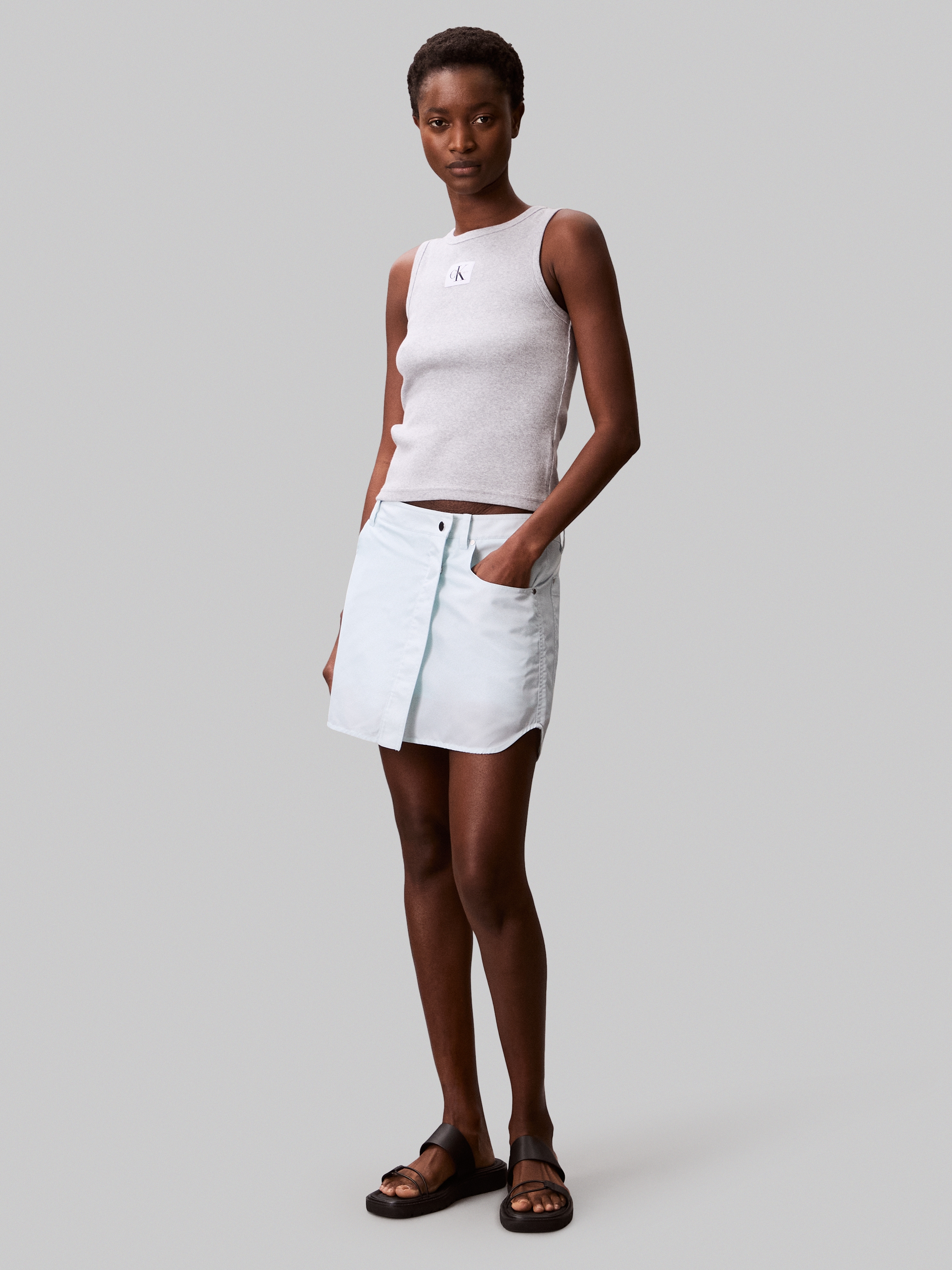 Calvin Klein Jeans Tanktop »A - WVN LBL 2X2 CTTN«, Mit Rundhalsausschnitt