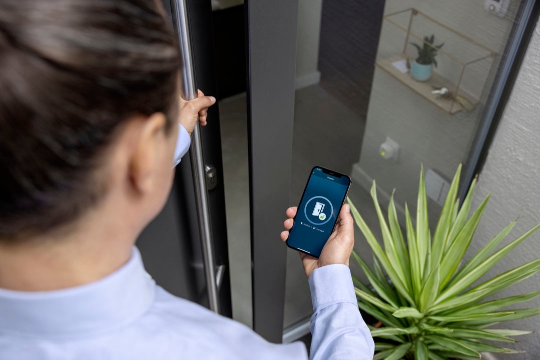 BOSCH Türschlossantrieb »Smart Home Yale Linus® Smart Lock inkl. WiFi Bridge«