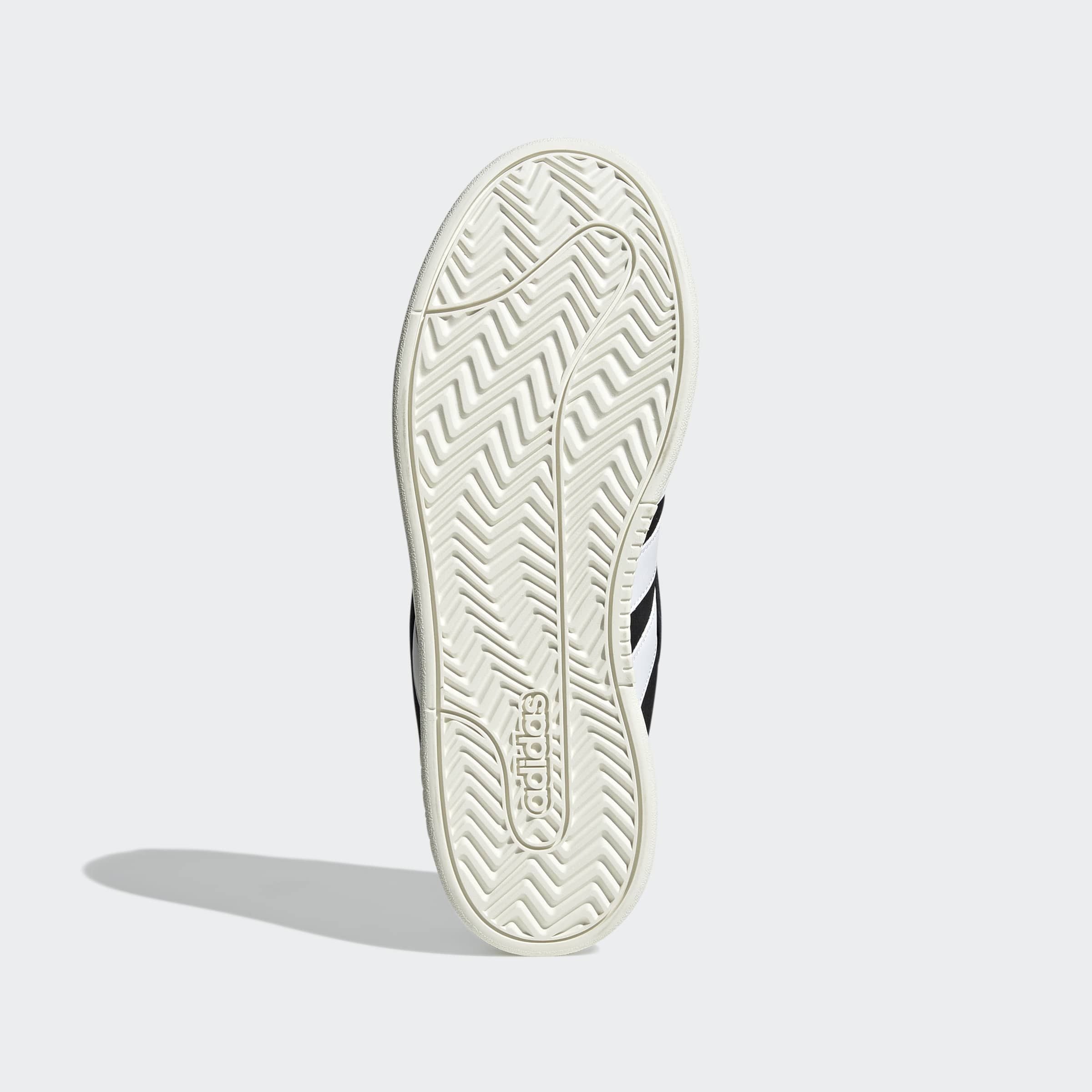 adidas Sportswear Sneaker »GRAND COURT ALPHA«  Design inspiriert vom adidas Campus 00