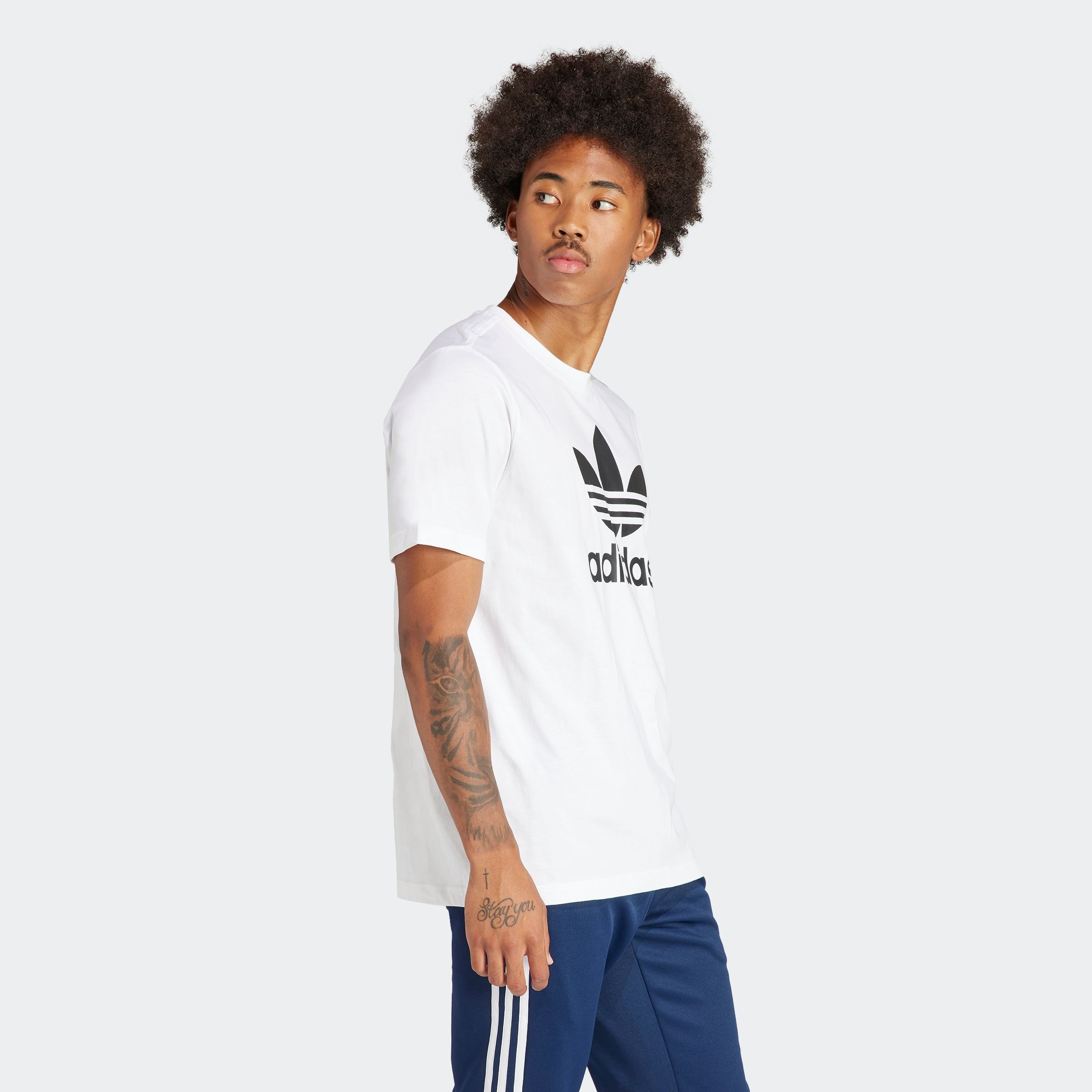 adidas Originals T-Shirt »TREFOIL T-SHIRT«, Basic Shirt mit großem Trefoil Logoprint
