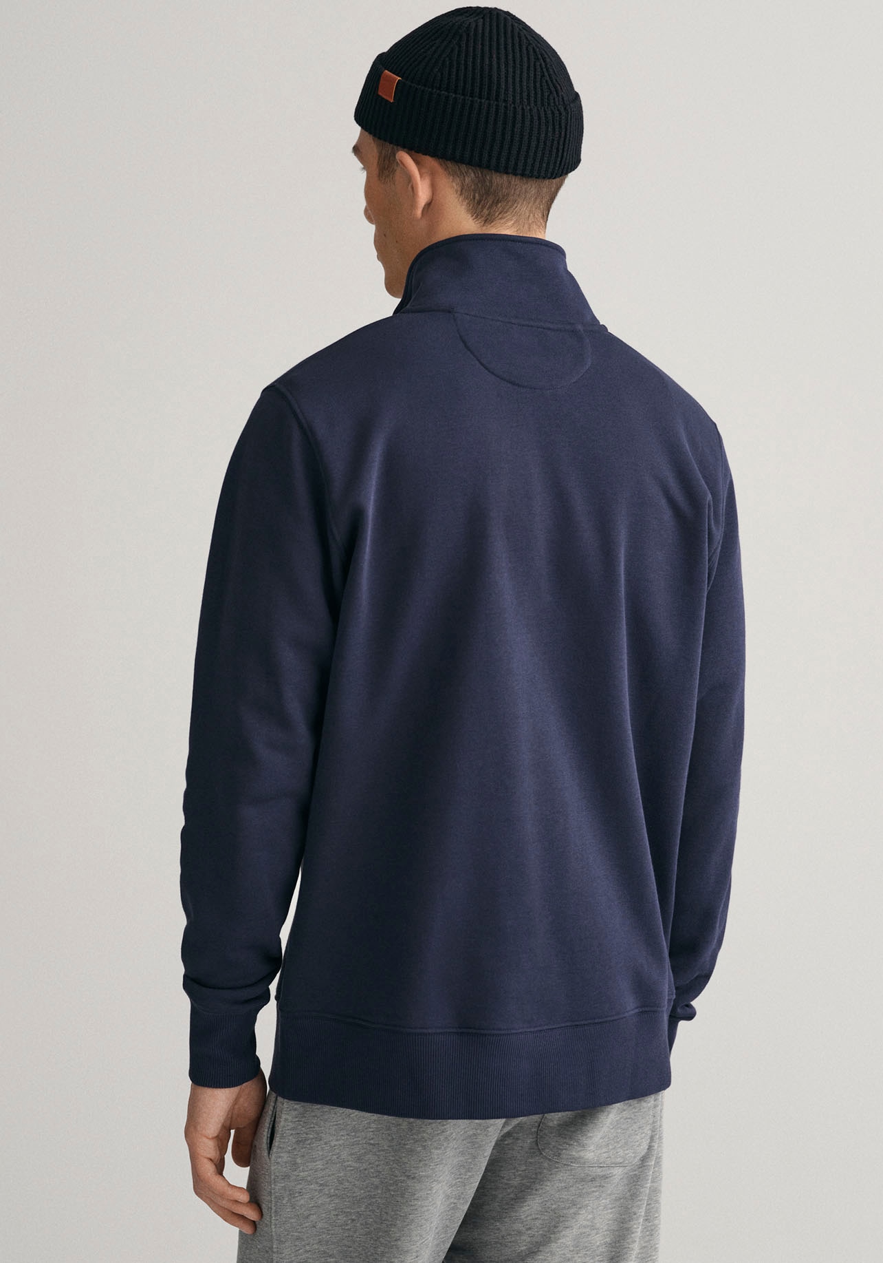 Gant Sweatshirt "REG SHIELD HALF ZIP SWEAT", mit Logostickerei auf der Brus günstig online kaufen