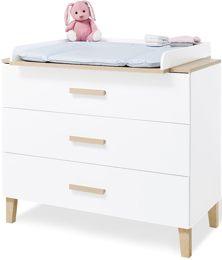 Pinolino® Babymöbel-Set »Lumi«, (Spar-Set, 2 St., Kinderbett, Wickelkommode), breit; Made in Europe; mit Kinderbett und Wickelkommode