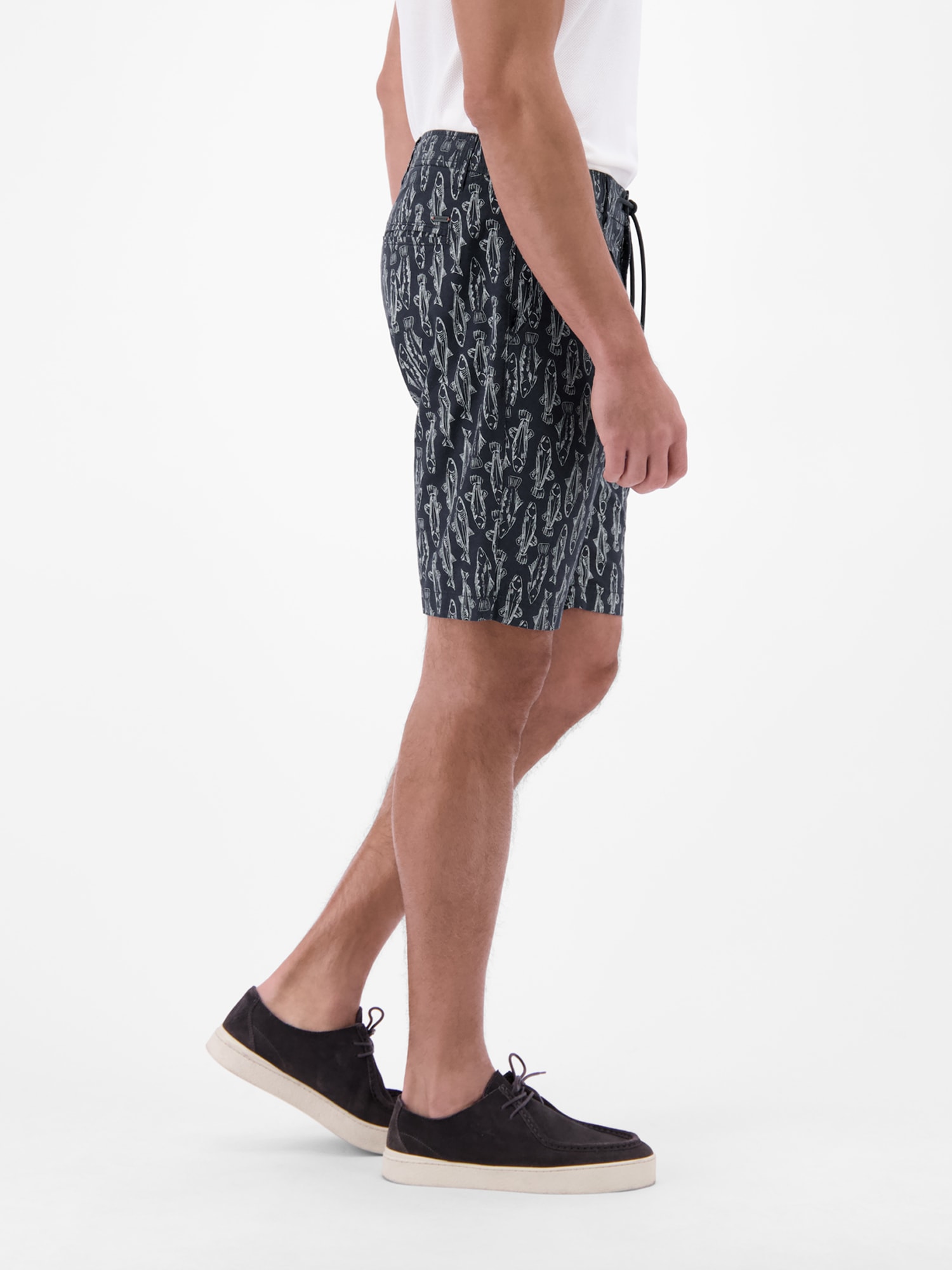 LERROS Chinoshorts »Leichte Chino-Bermuda mit marinem Print«