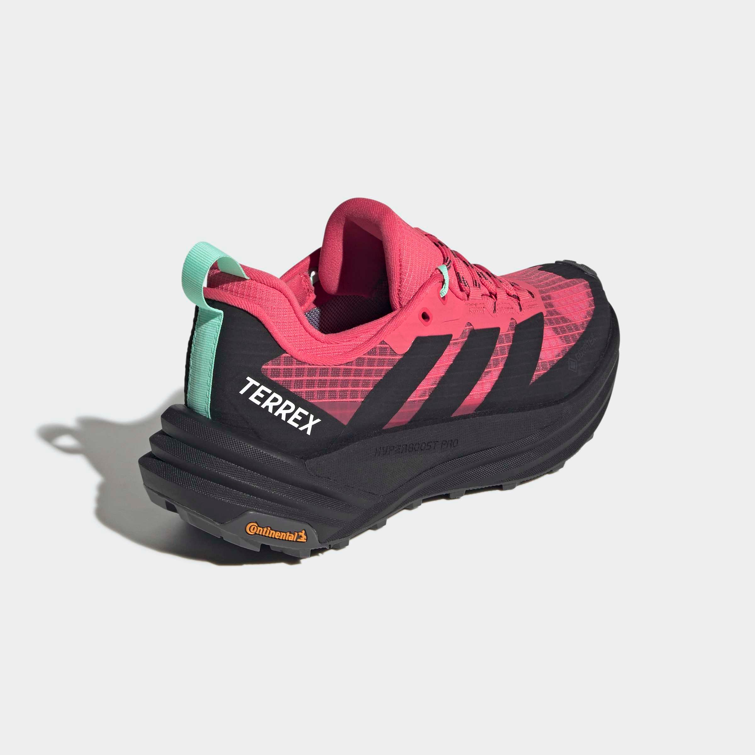 adidas TERREX Wanderschuh »FREEHIKER 3 LOW GORE-TEX®«  wasserdicht dank Gore-Tex Membrane